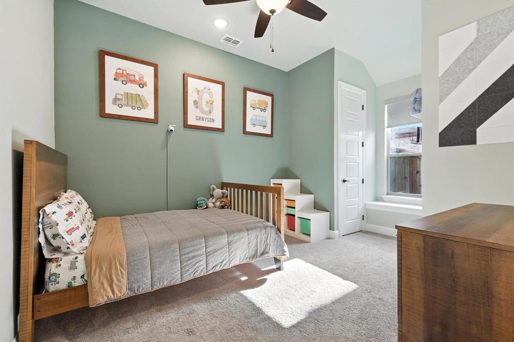Little Elm, Texas, 75068, United States, 4 Bedrooms Bedrooms, ,3 BathroomsBathrooms,Residential,For Sale,1905823