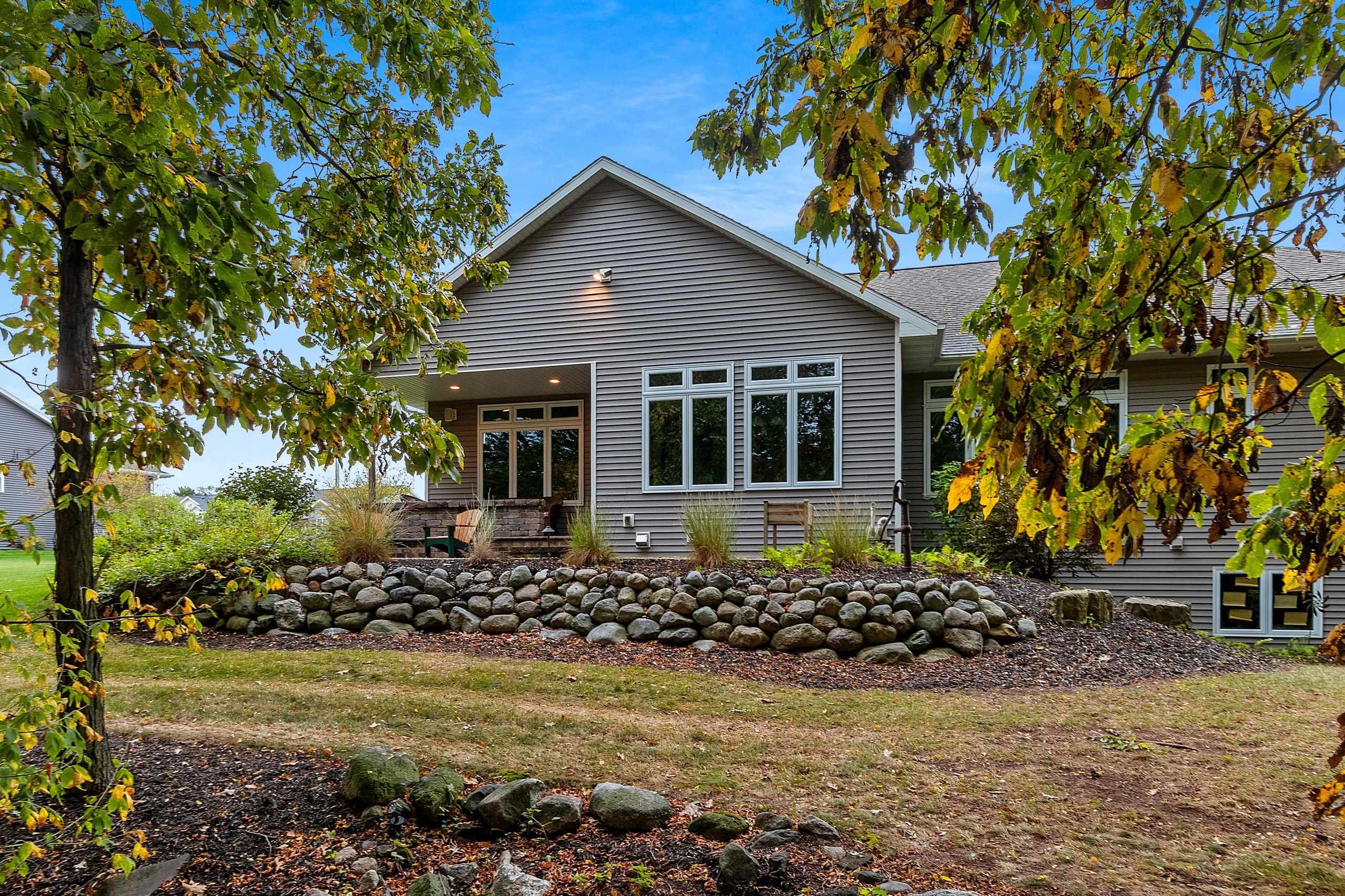 GREEN BAY, Wisconsin, 54311, United States, 3 Bedrooms Bedrooms, ,3 BathroomsBathrooms,Residential,For Sale,1997411