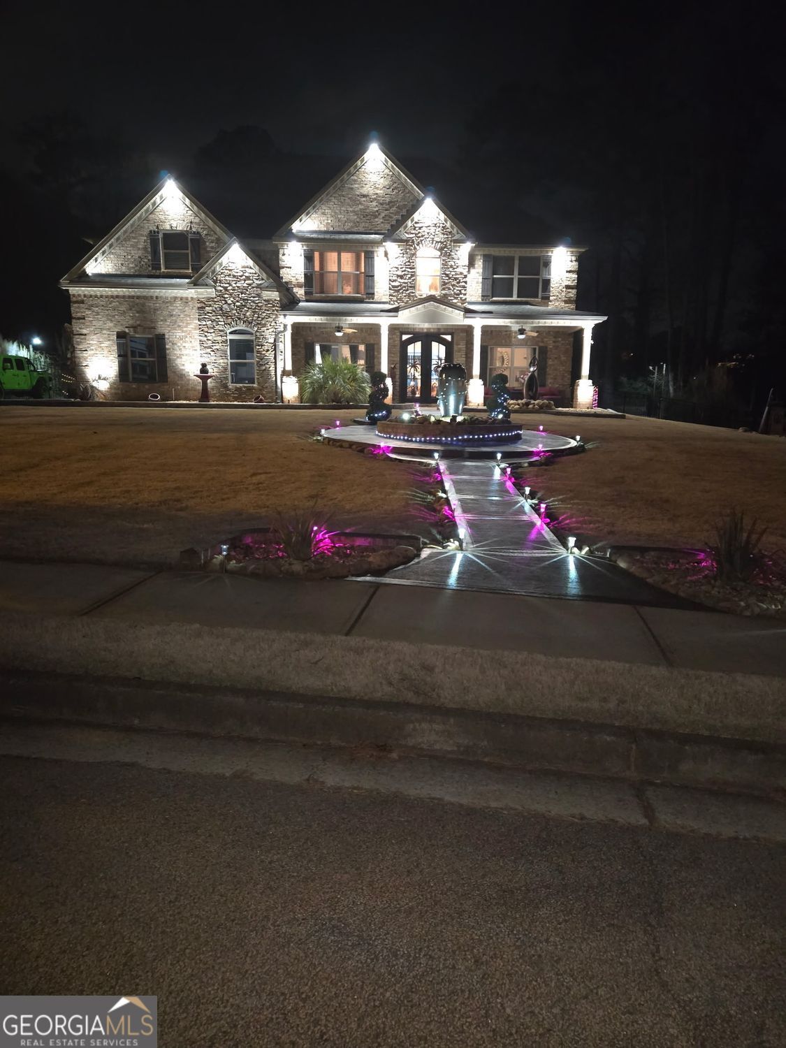 McDonough, Georgia, 30252, United States, 4 Bedrooms Bedrooms, ,5 BathroomsBathrooms,Residential,For Sale,2006610