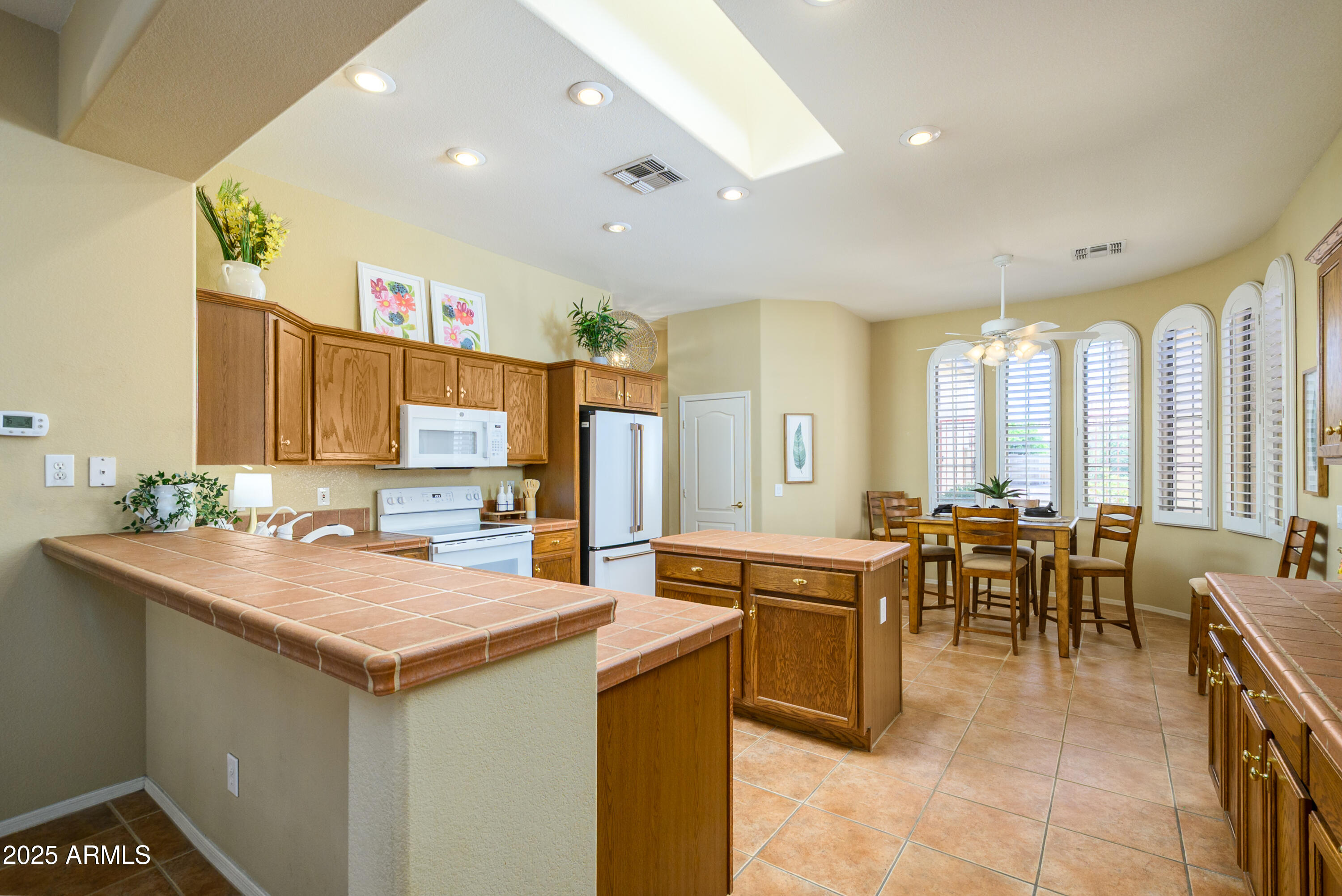 Surprise, Arizona, 85374, United States, 2 Bedrooms Bedrooms, ,Residential,For Sale,1917261
