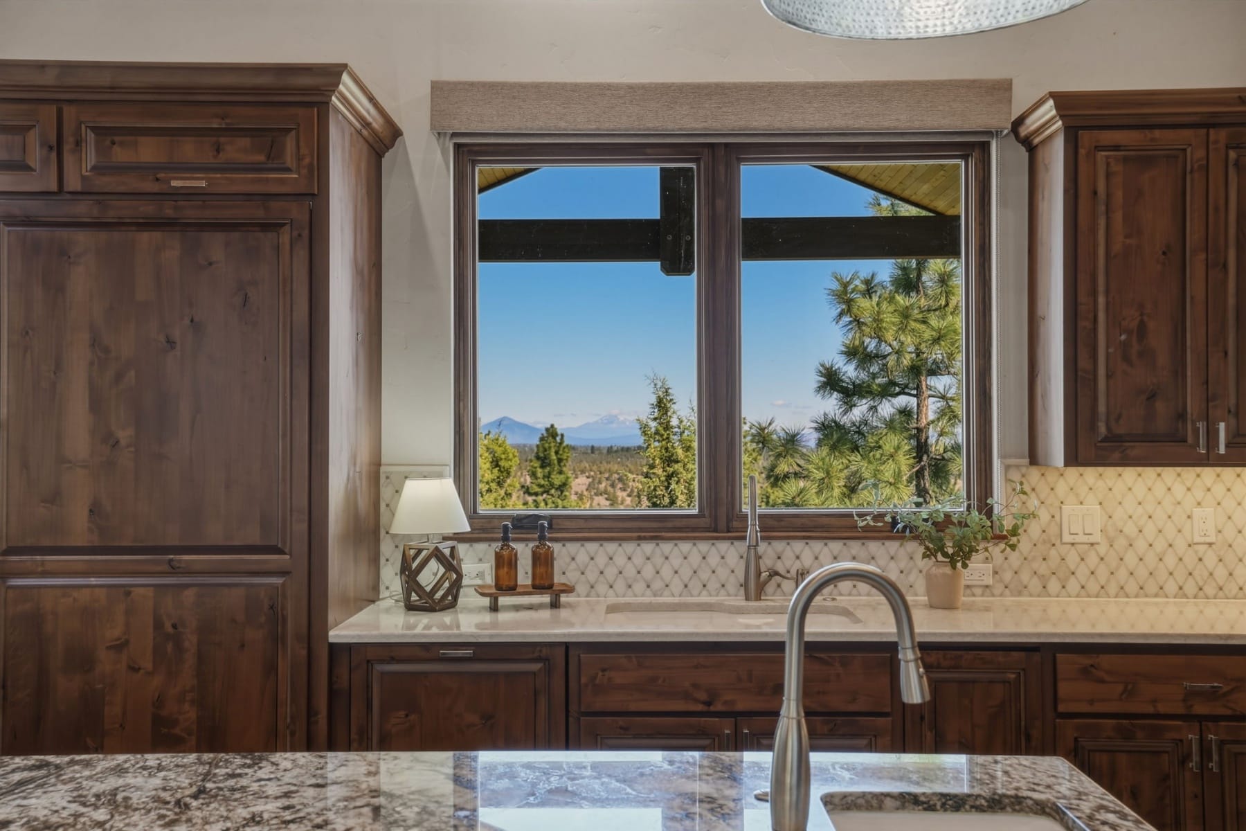  3487 NW Greenleaf Way Bend, OR 97703 - 物件實景