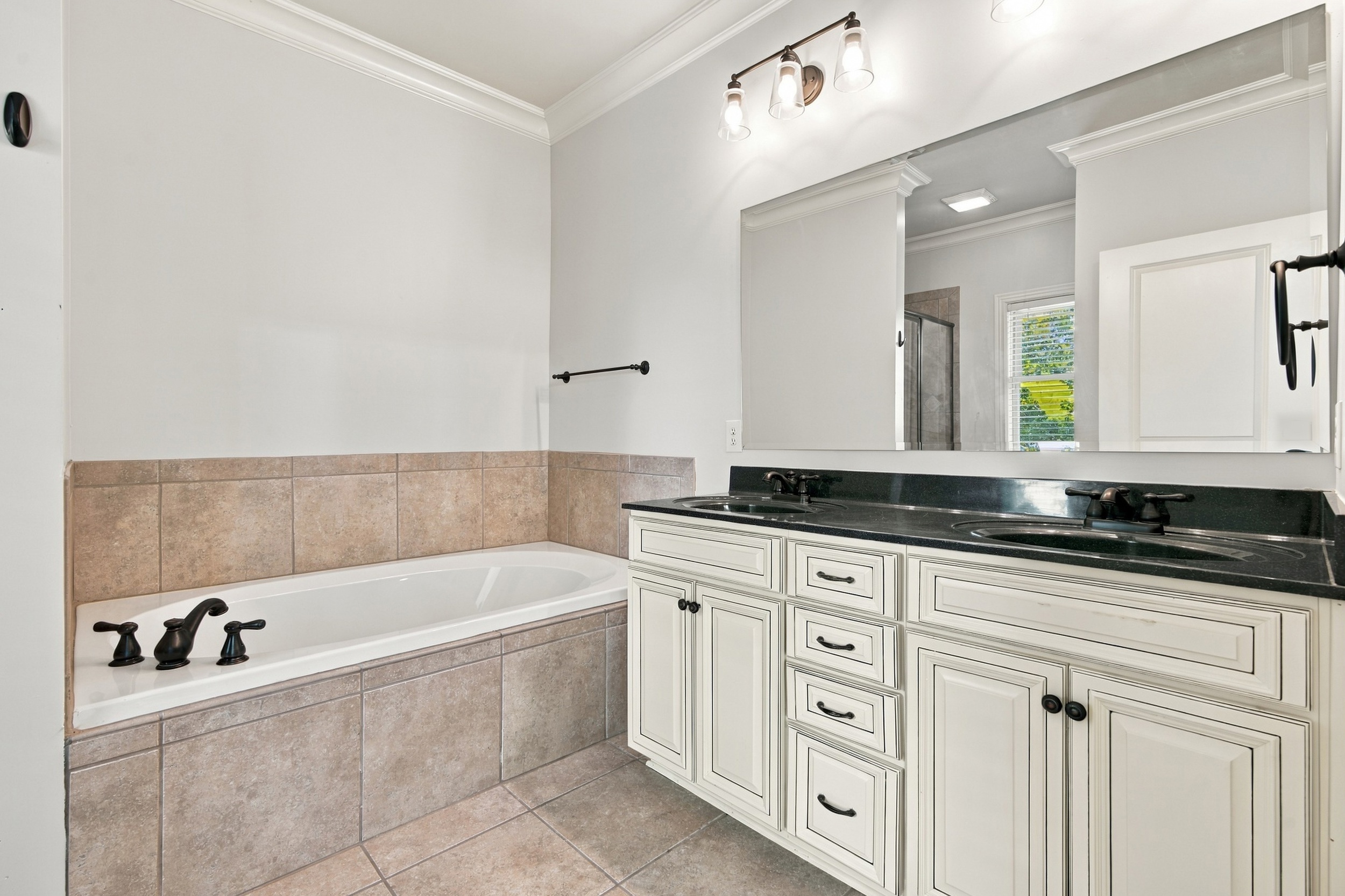  6413 Lincoln Park Place NW - 物件實景