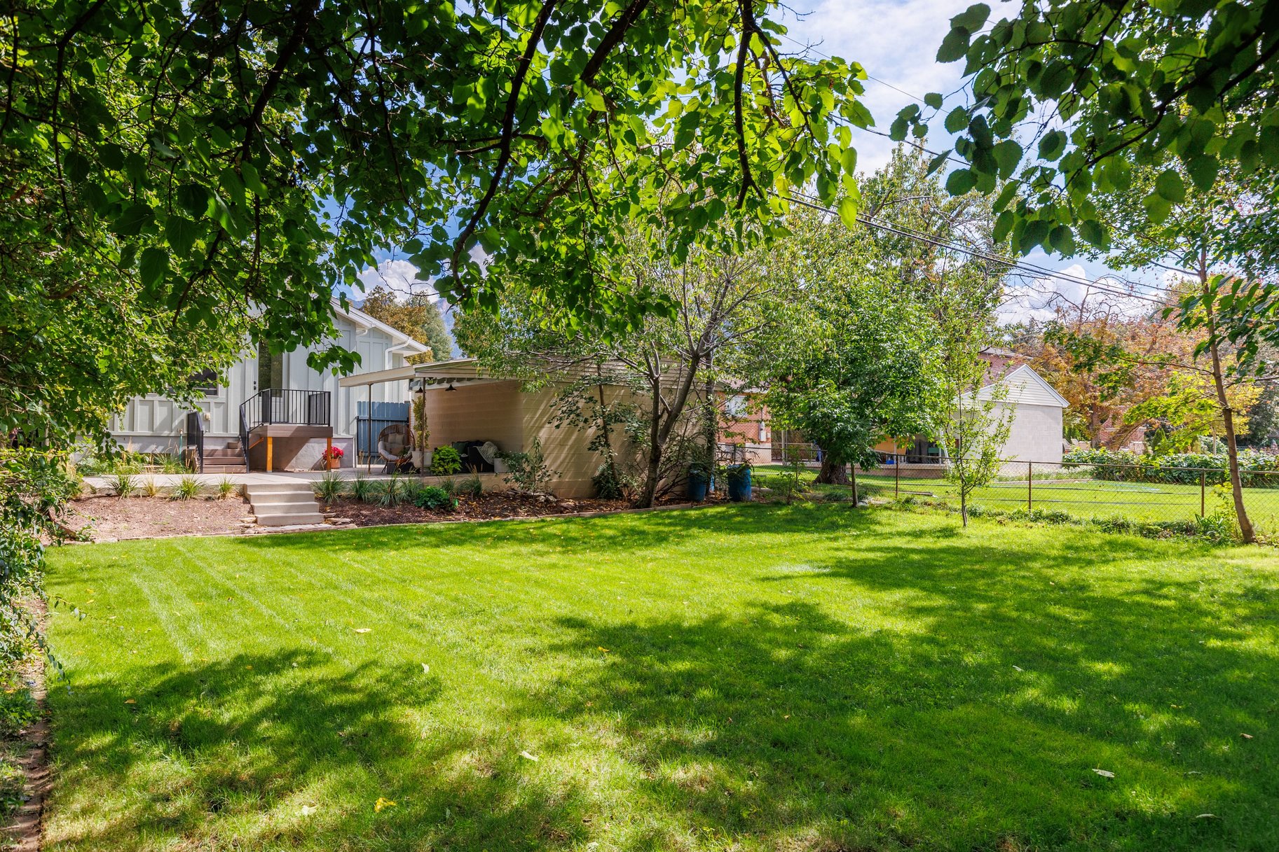  Timeless Charm in the Heart of East Millcreek - 物件實景