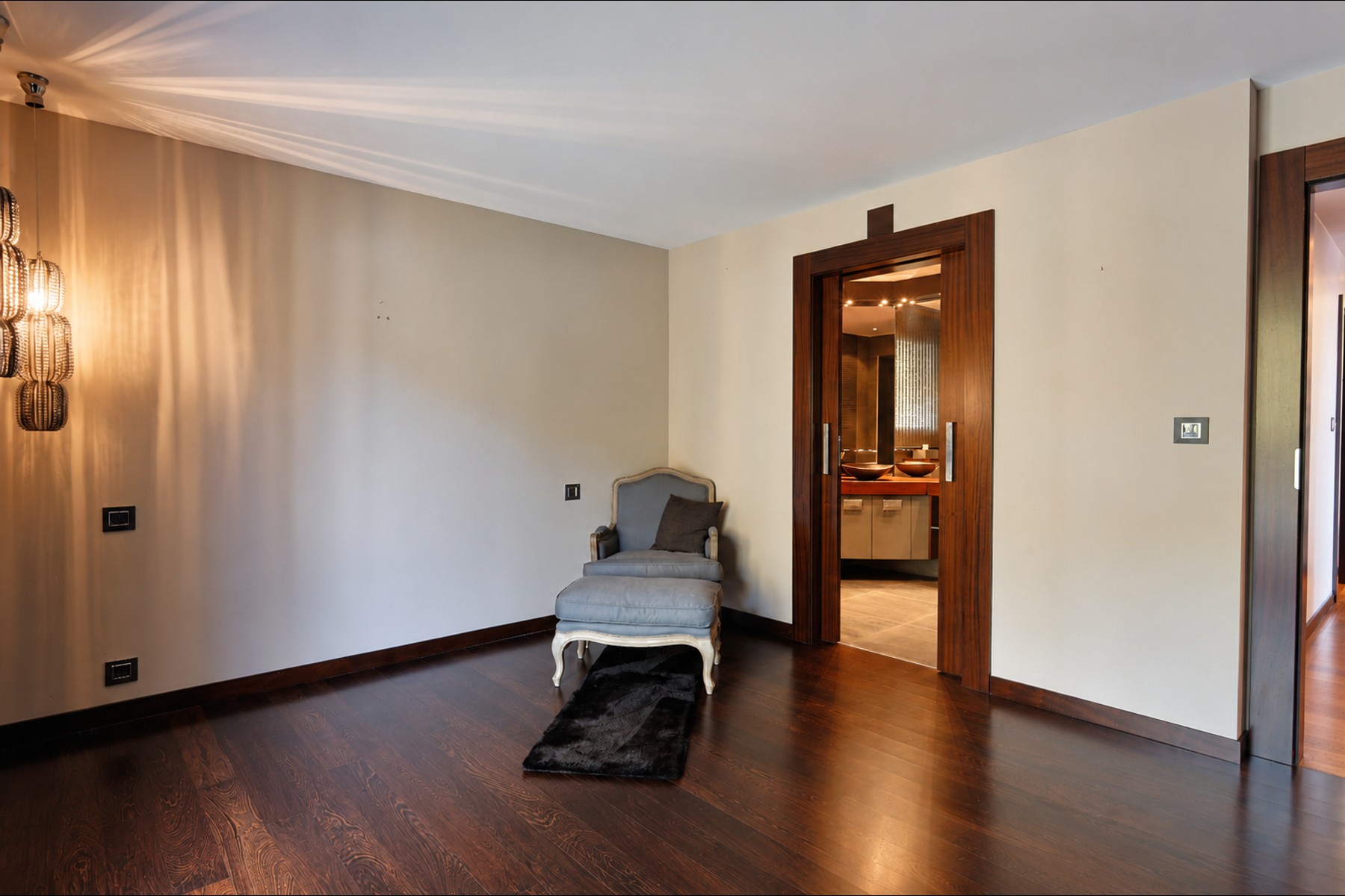  Stunning duplex apartment with lake views and high-quality finishes - 物件實景
