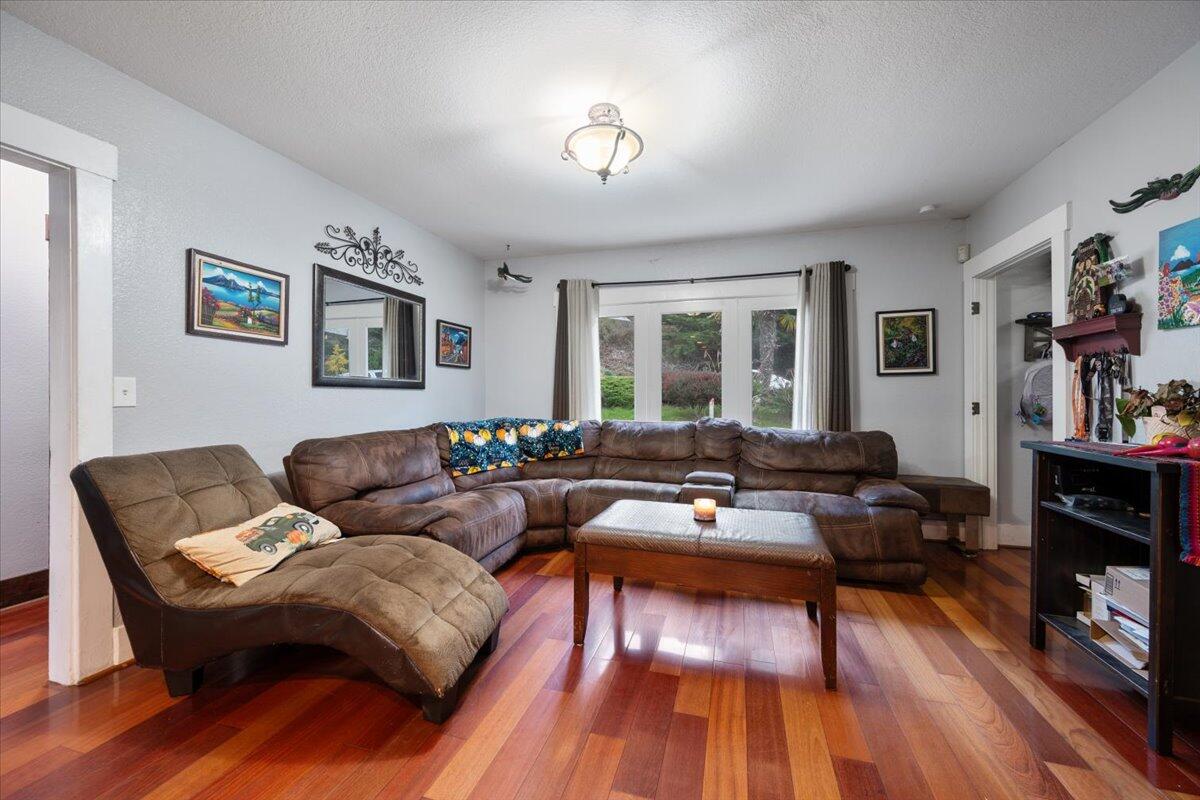 Lompoc, California, 93436, United States, 3 Bedrooms Bedrooms, ,4 BathroomsBathrooms,Residential,For Sale,1996759