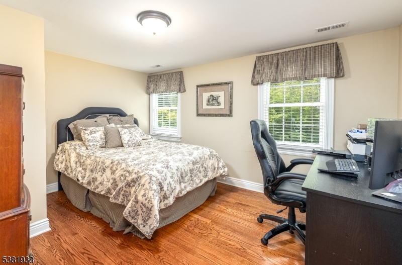 Chatham Boro, New Jersey, 07928, United States, 4 Bedrooms Bedrooms, ,3 BathroomsBathrooms,Residential,For Sale,1941071