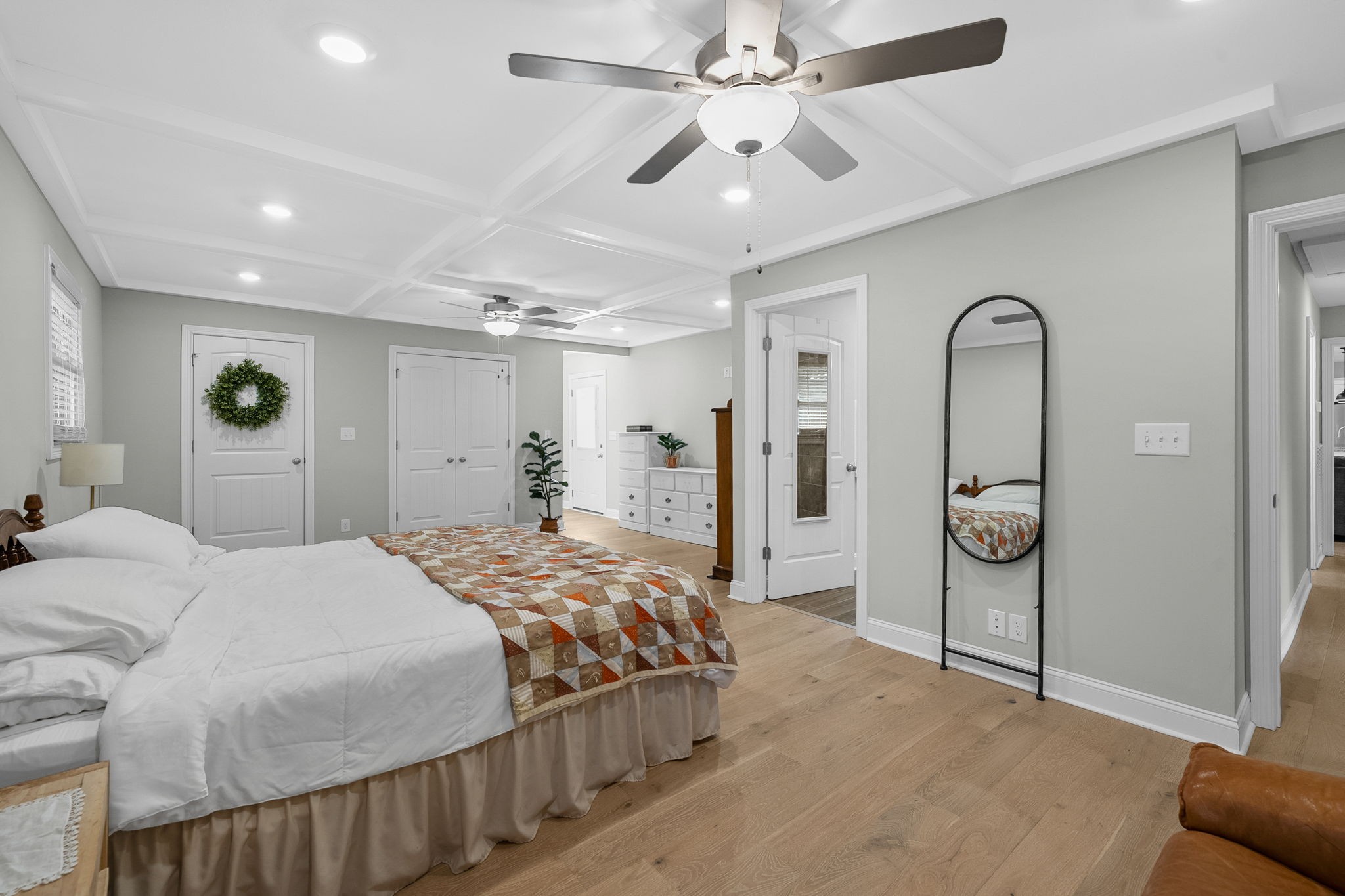 Clarksville, Tennessee, 37040, United States, 4 Bedrooms Bedrooms, ,3 BathroomsBathrooms,Residential,For Sale,1988852