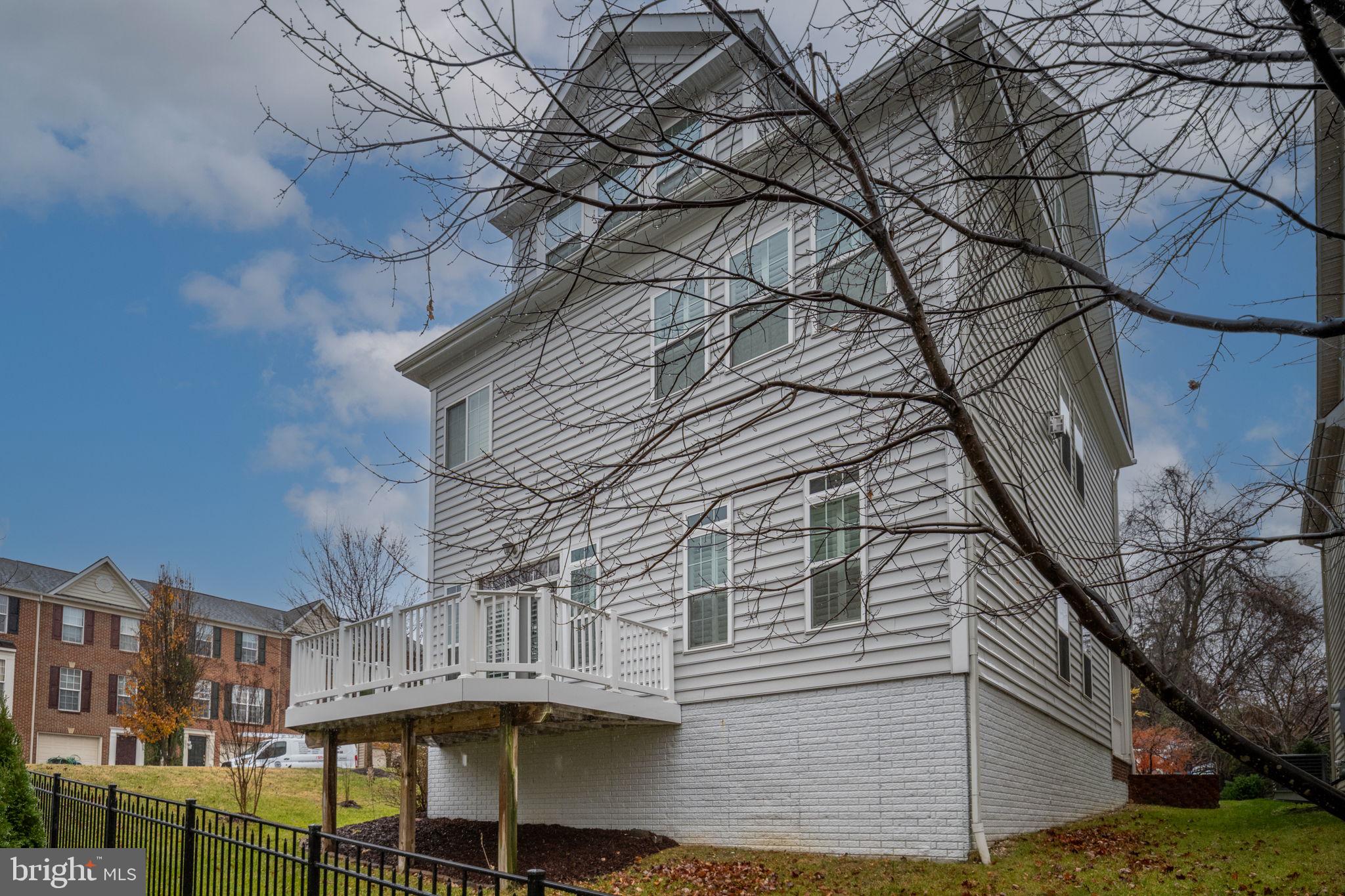 Alexandria, Virginia, 22315, United States, 4 Bedrooms Bedrooms, ,4 BathroomsBathrooms,Residential,For Sale,2001217