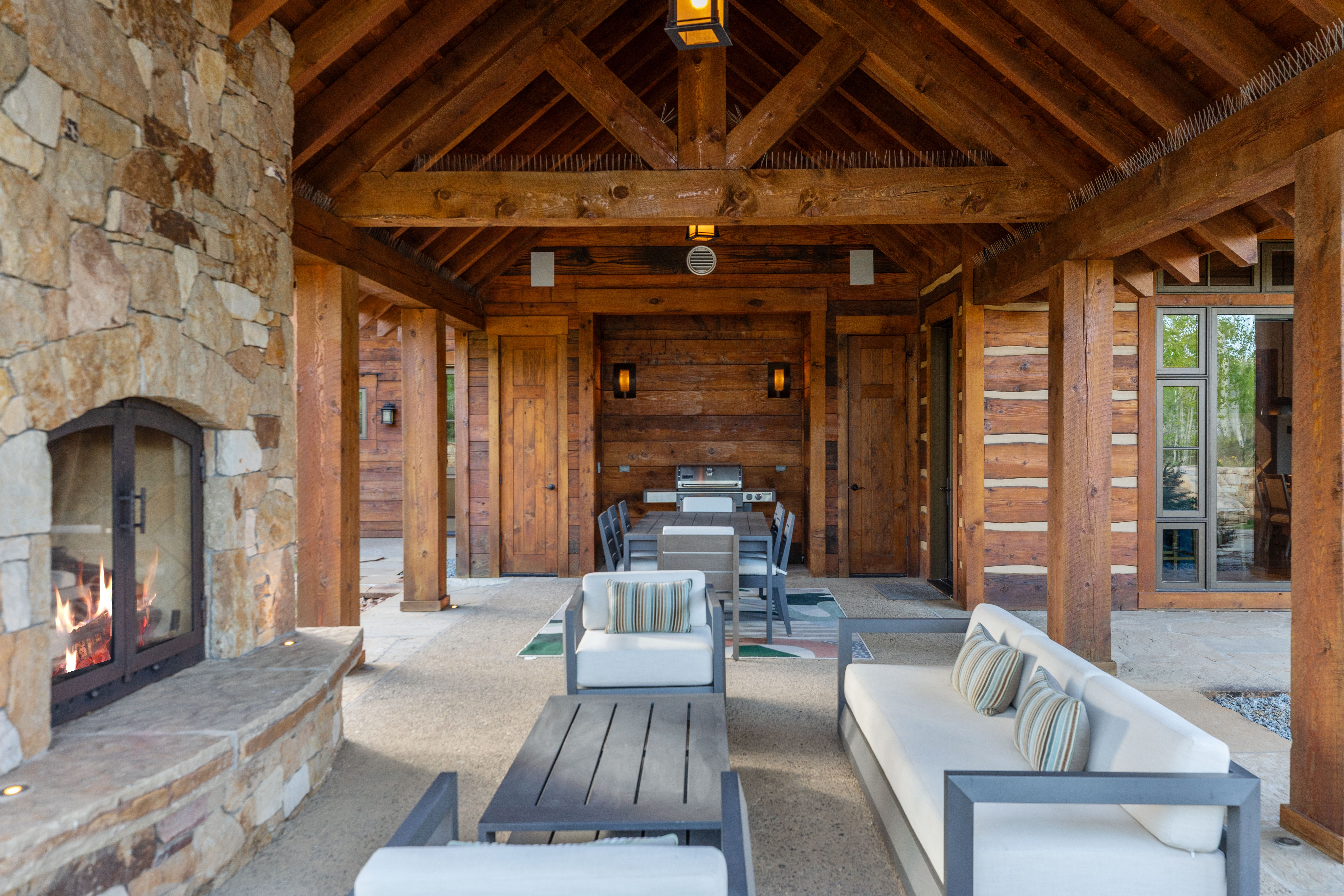  Refined Mountain Elegance In A Premier Setting - 物件實景