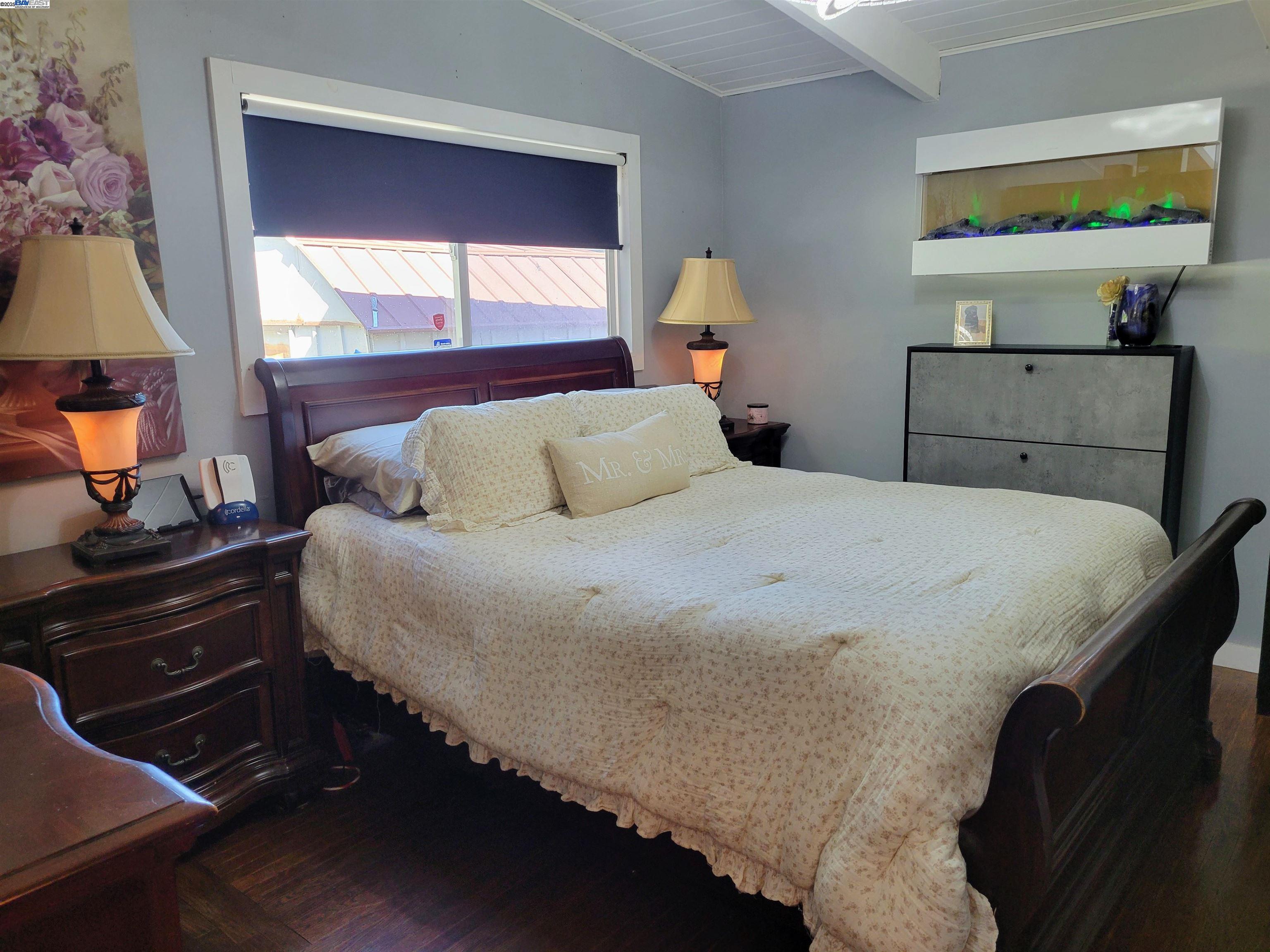 El Sobrante, California, 94803, United States, 3 Bedrooms Bedrooms, ,2 BathroomsBathrooms,Residential,For Sale,1974692