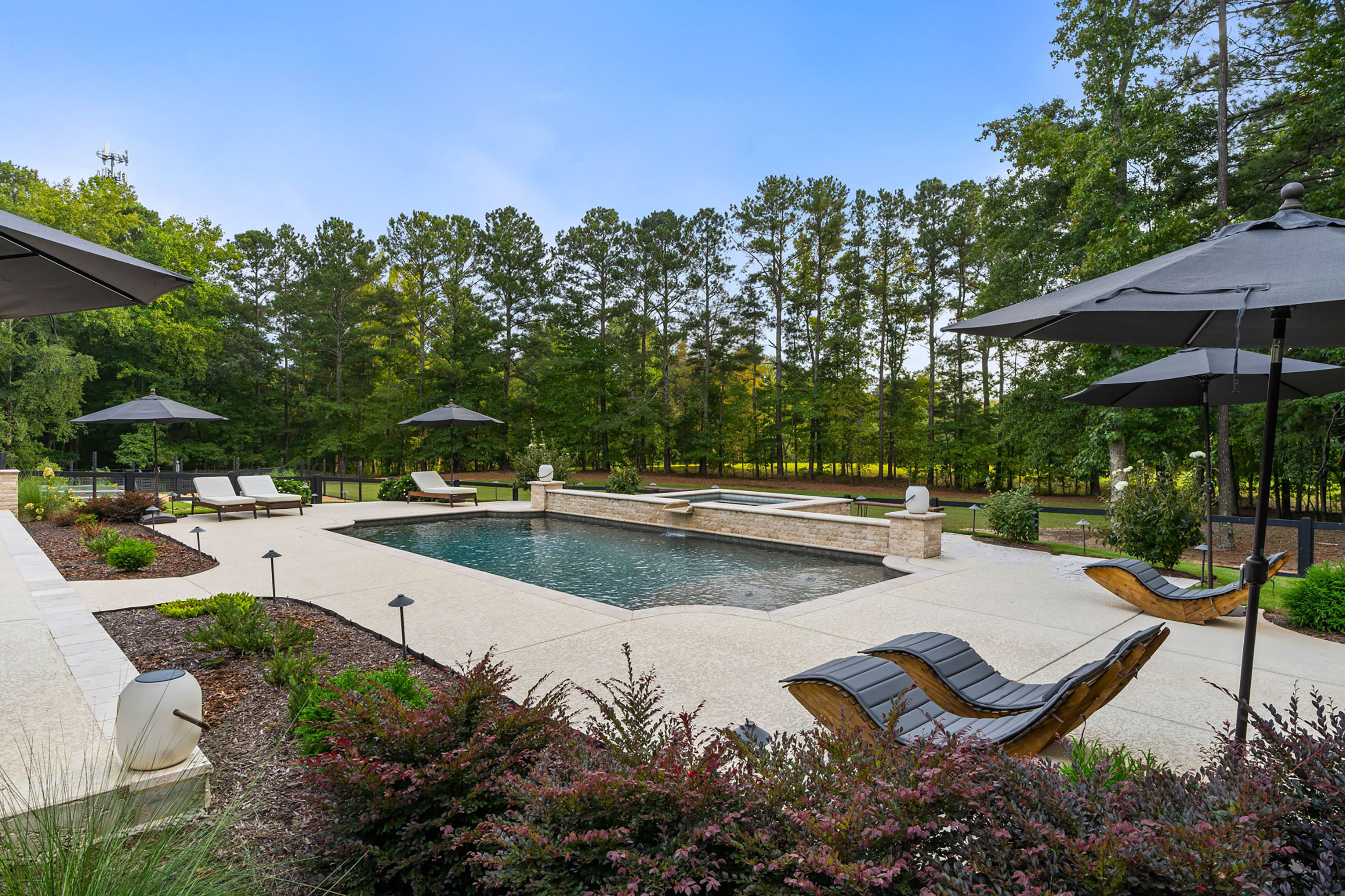  Live a Life of Balance, Privacy and Distinction on 22 ± Acres - 物件實景