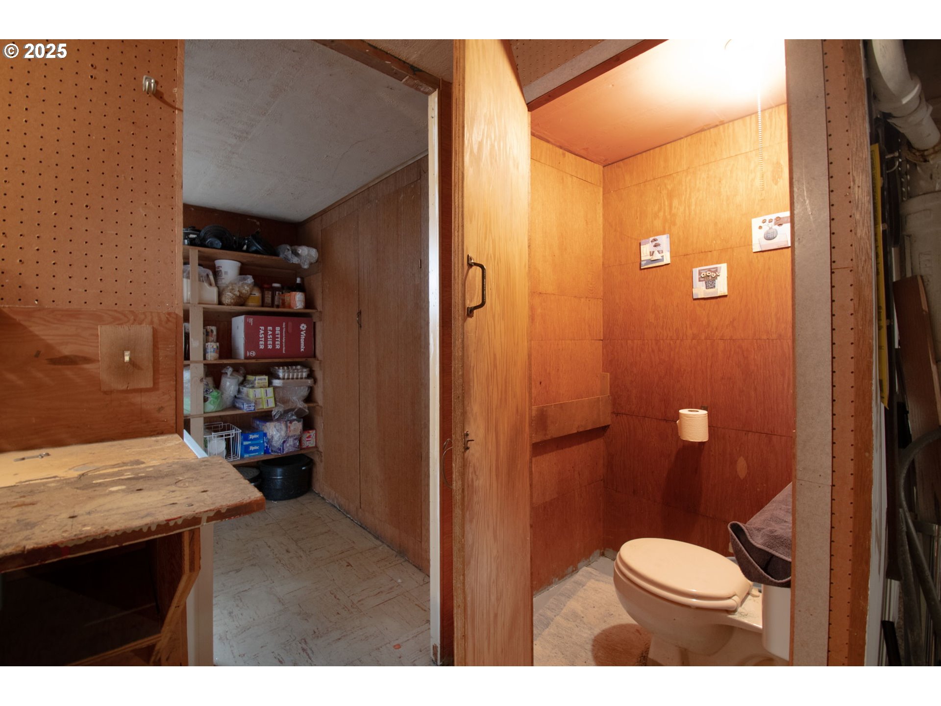 Portland, Oregon, 97202, United States, 3 Bedrooms Bedrooms, ,1 BathroomBathrooms,Residential,For Sale,1721248