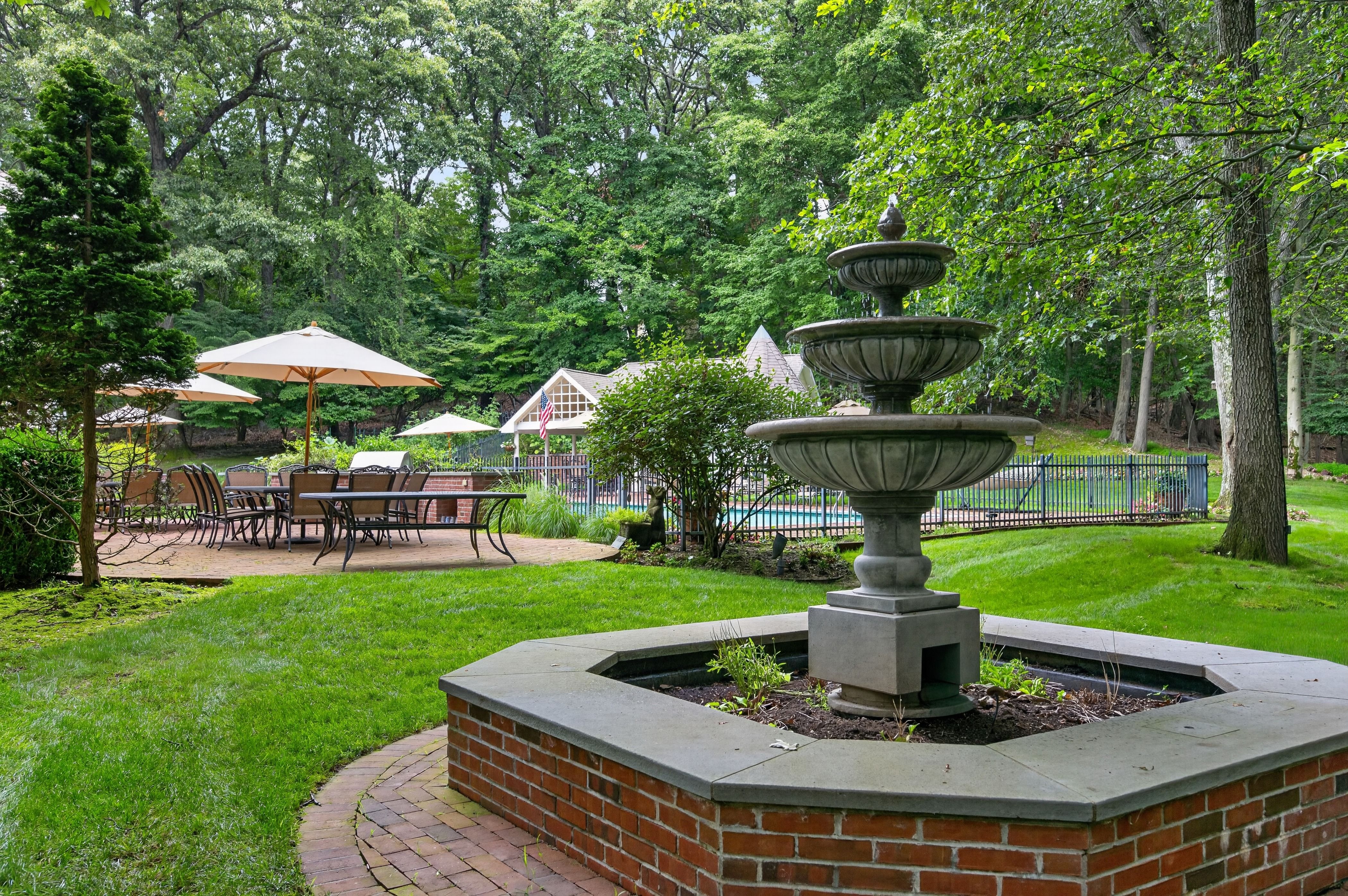  136 Cove Neck Road, Cove Neck, NY, 11771 - 物件實景