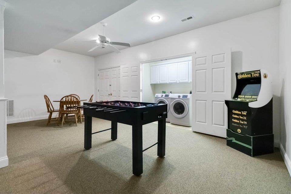 Burnside, Kentucky, 42519, United States, 5 Bedrooms Bedrooms, ,4 BathroomsBathrooms,Residential,For Sale,1978974