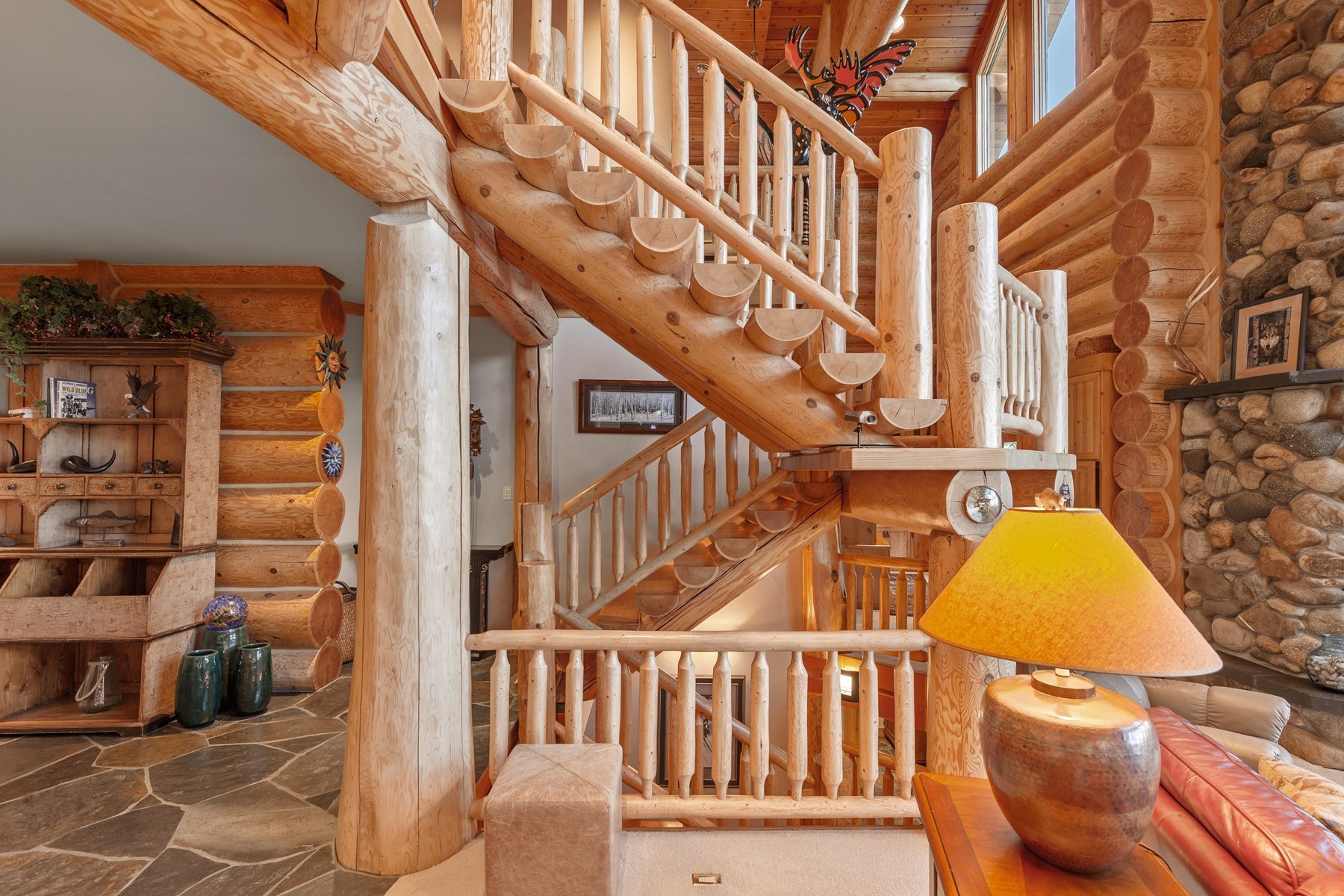  Log Estate overlooking Lake Coeur d