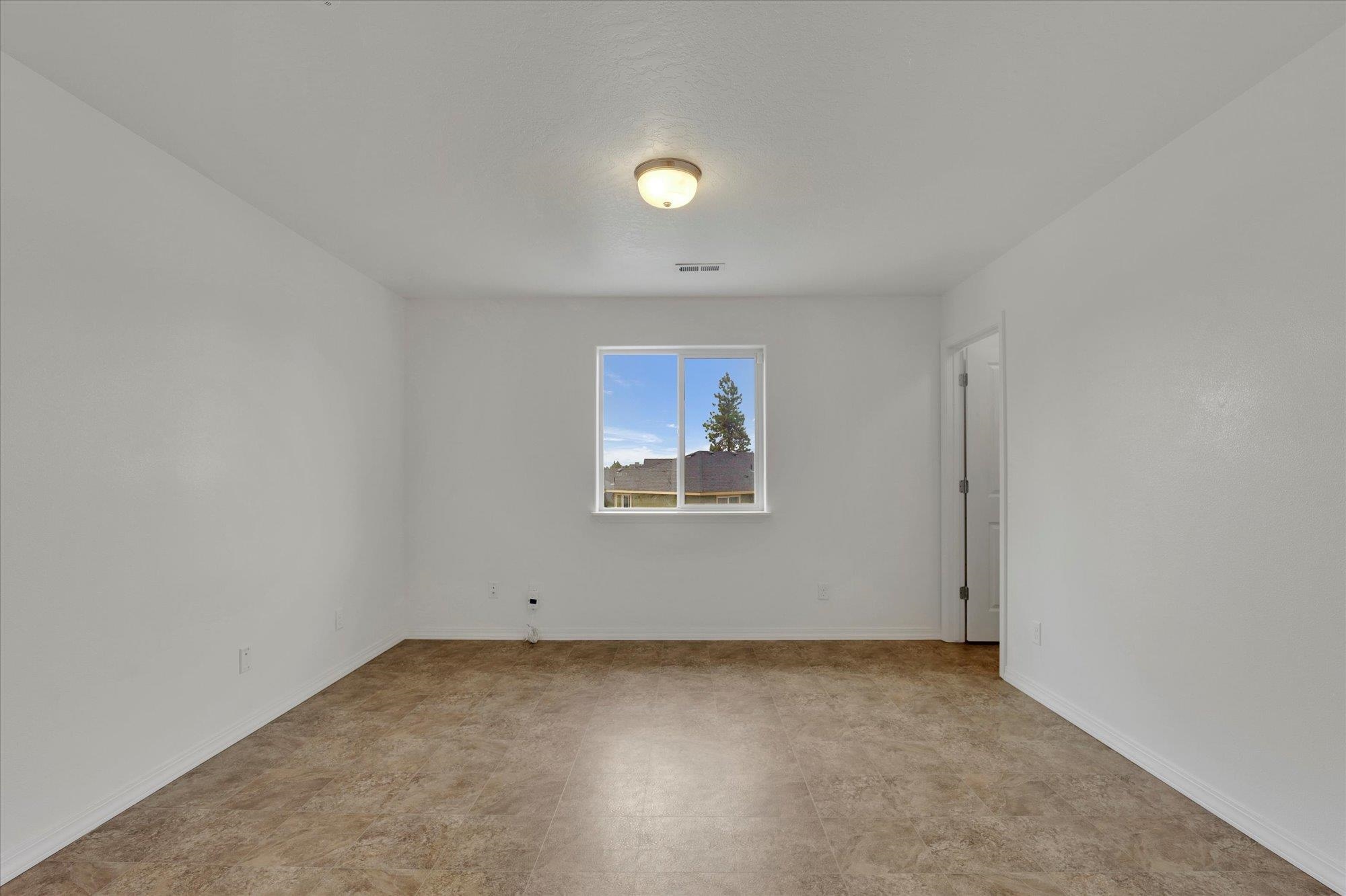 Spokane, Washington, 99224, United States, 4 Bedrooms Bedrooms, ,3 BathroomsBathrooms,Residential,For Sale,1981658