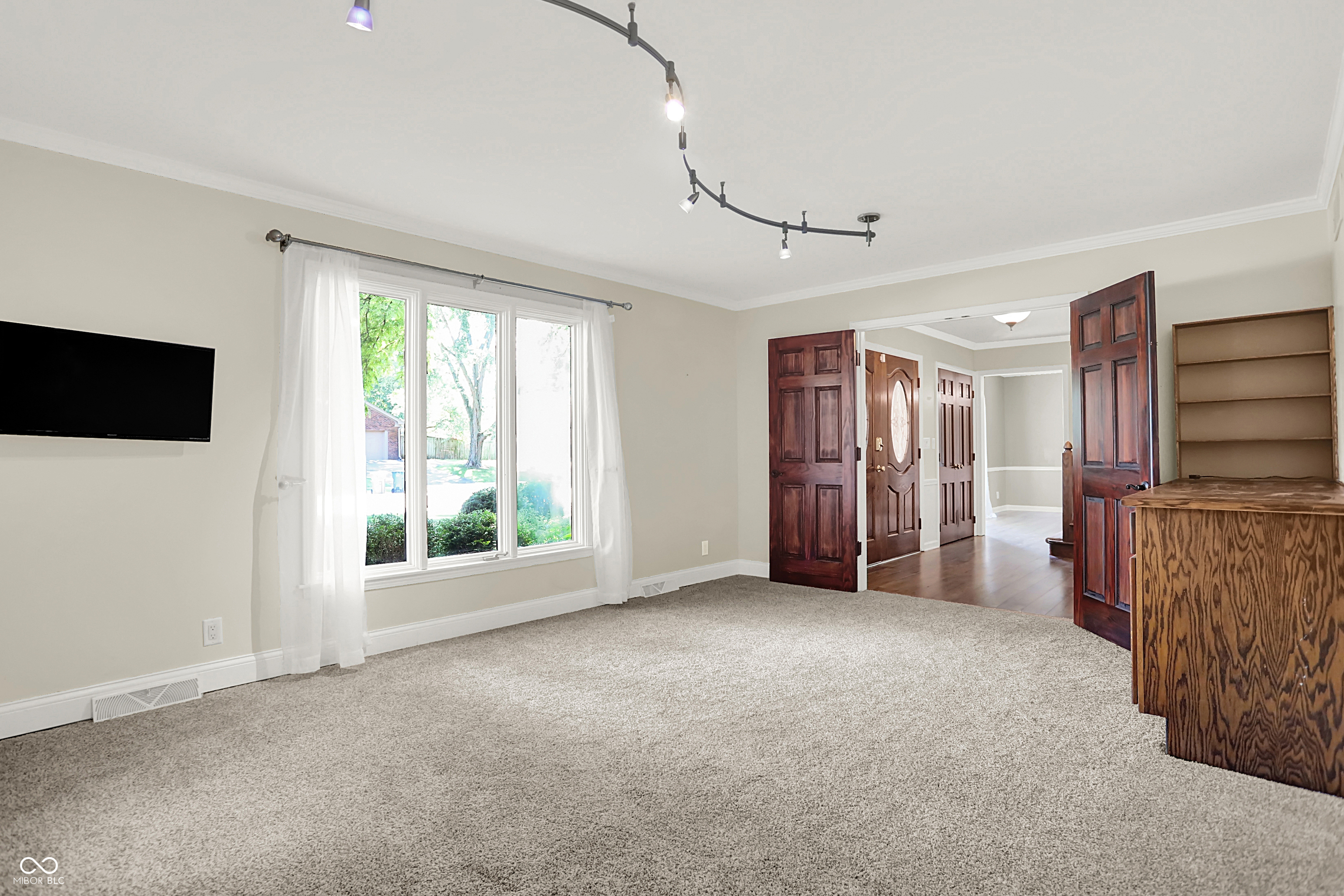 Carmel, Indiana, 46033, United States, 5 Bedrooms Bedrooms, ,4 BathroomsBathrooms,Residential,For Sale,1928724