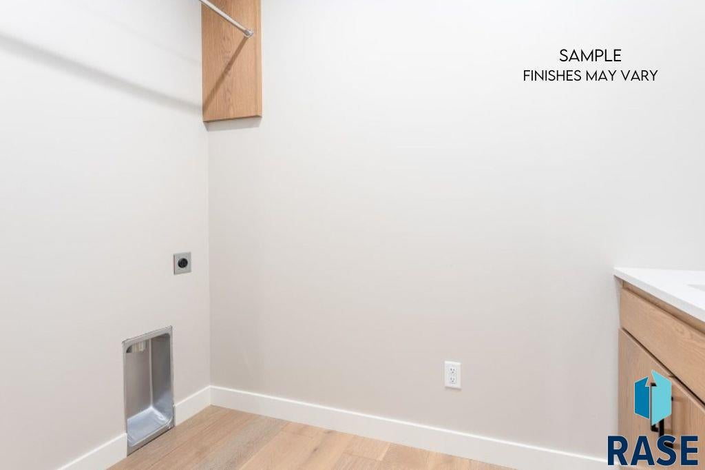 Sioux Falls, South Dakota, 57110, United States, 2 Bedrooms Bedrooms, ,2 BathroomsBathrooms,Residential,For Sale,1930722