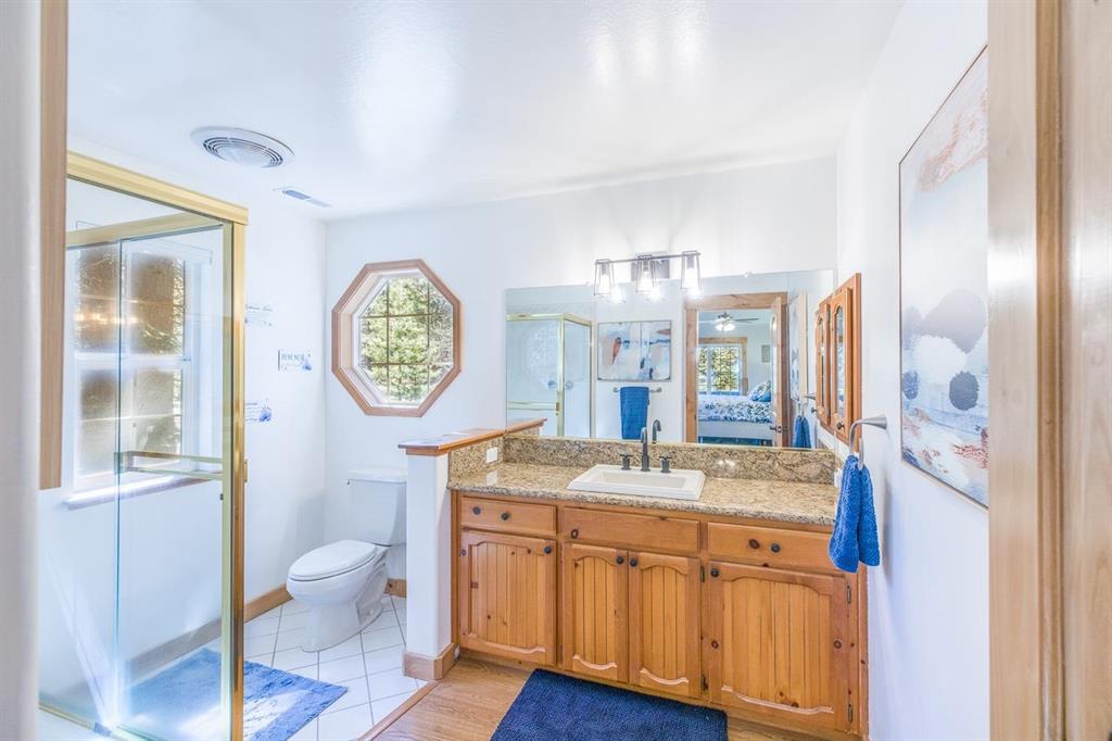 Lake Almanor Country Club, California, 96137, United States, 3 Bedrooms Bedrooms, ,2 BathroomsBathrooms,Residential,For Sale,1961541