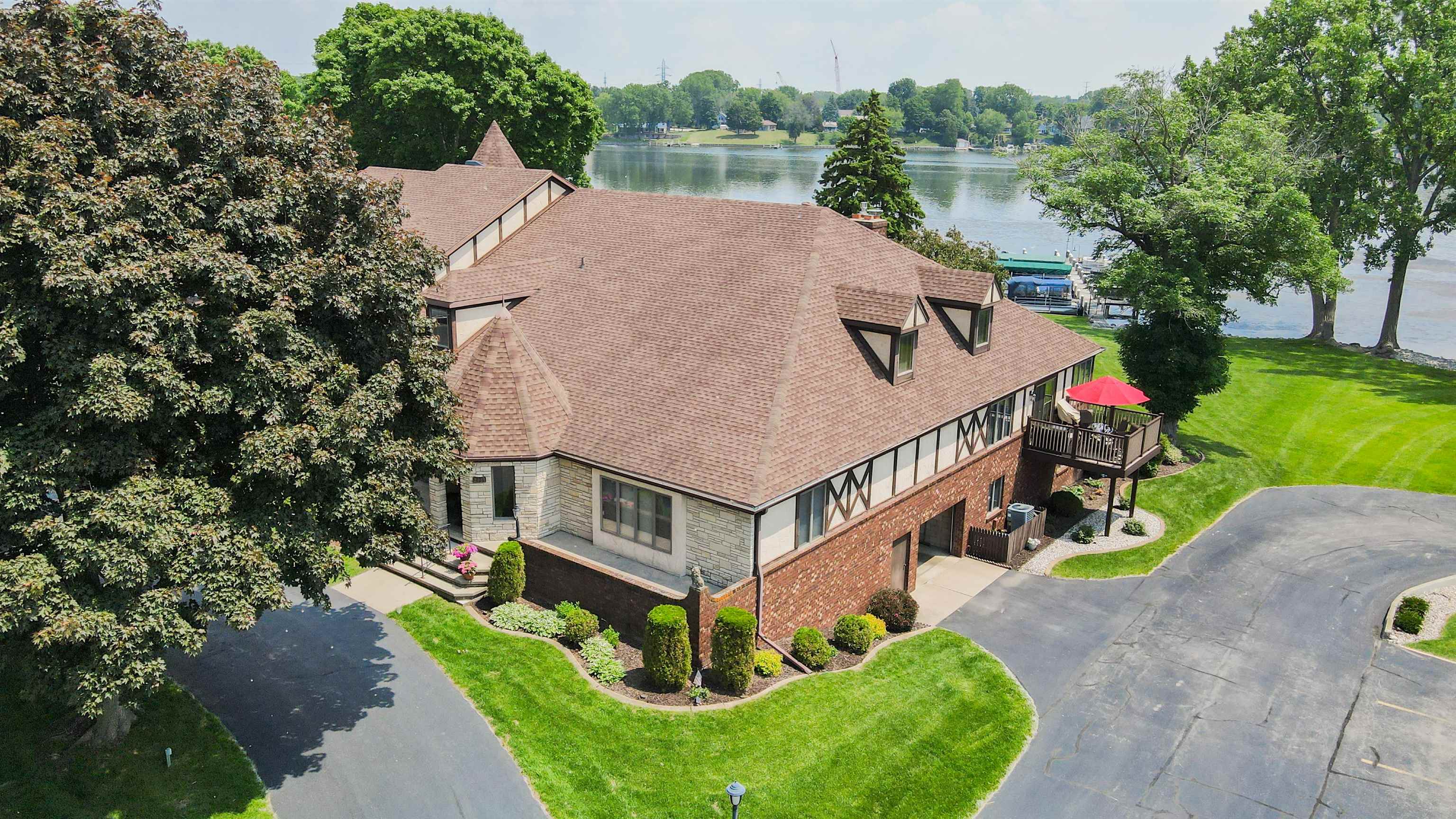 APPLETON, Wisconsin, 54914, United States, 3 Bedrooms Bedrooms, ,3 BathroomsBathrooms,Residential,For Sale,1911879