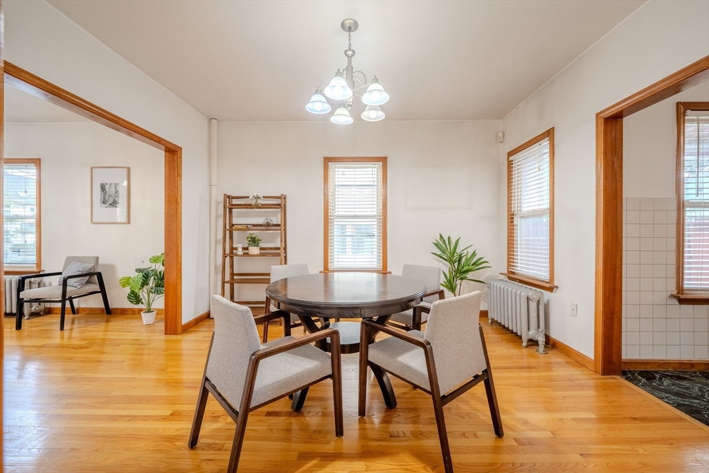 Somerville, Massachusetts, 02145, United States, 4 Bedrooms Bedrooms, ,2 BathroomsBathrooms,Residential,For Sale,1950845