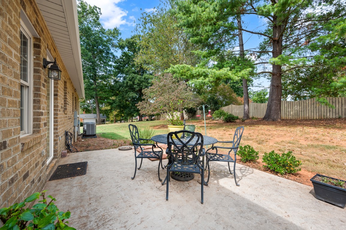 Bedford, Virginia, 24523, United States, 3 Bedrooms Bedrooms, ,3 BathroomsBathrooms,Residential,For Sale,1990224