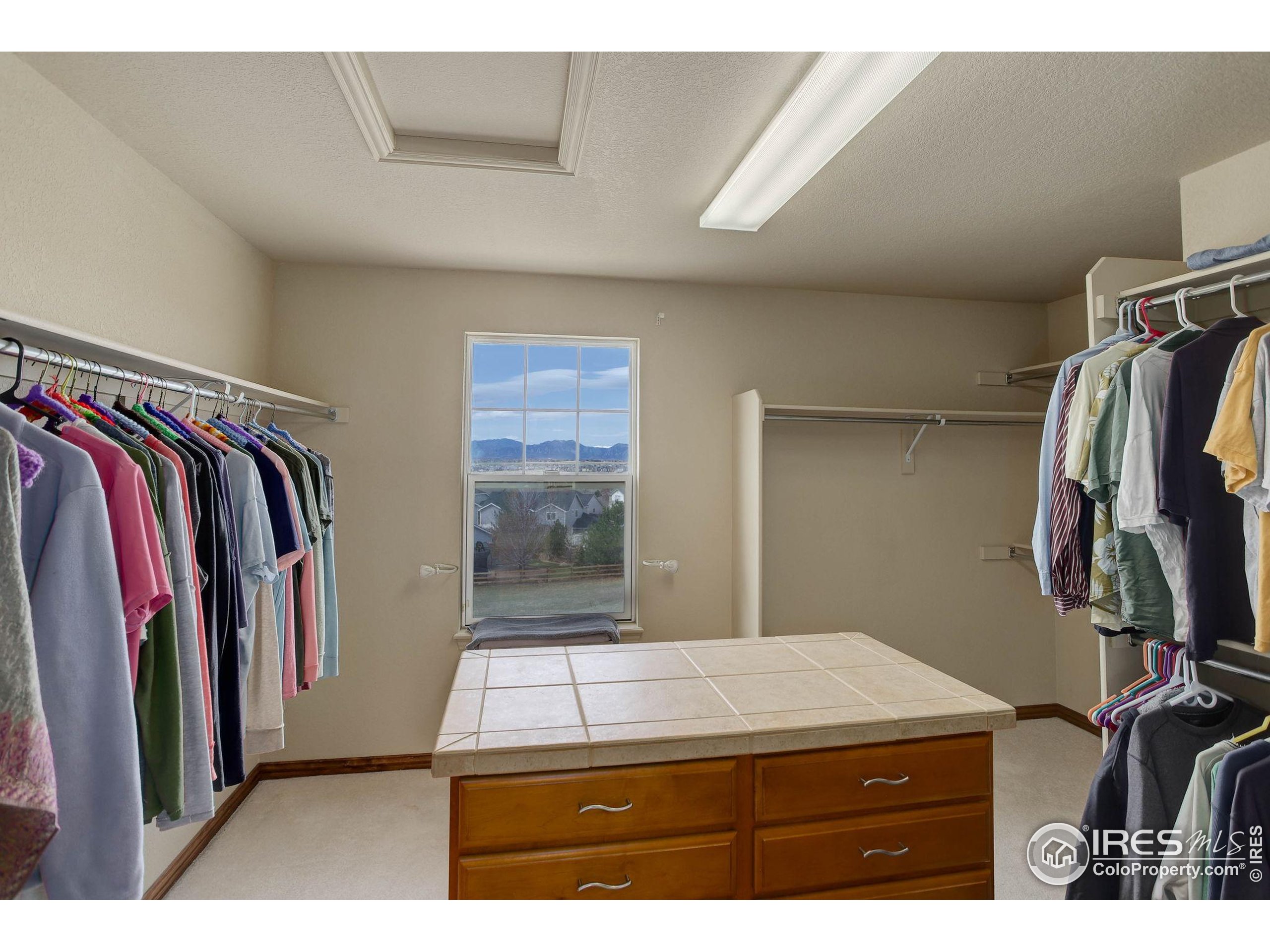 Erie, Colorado, 80516, United States, 5 Bedrooms Bedrooms, ,5 BathroomsBathrooms,Residential,For Sale,1906892