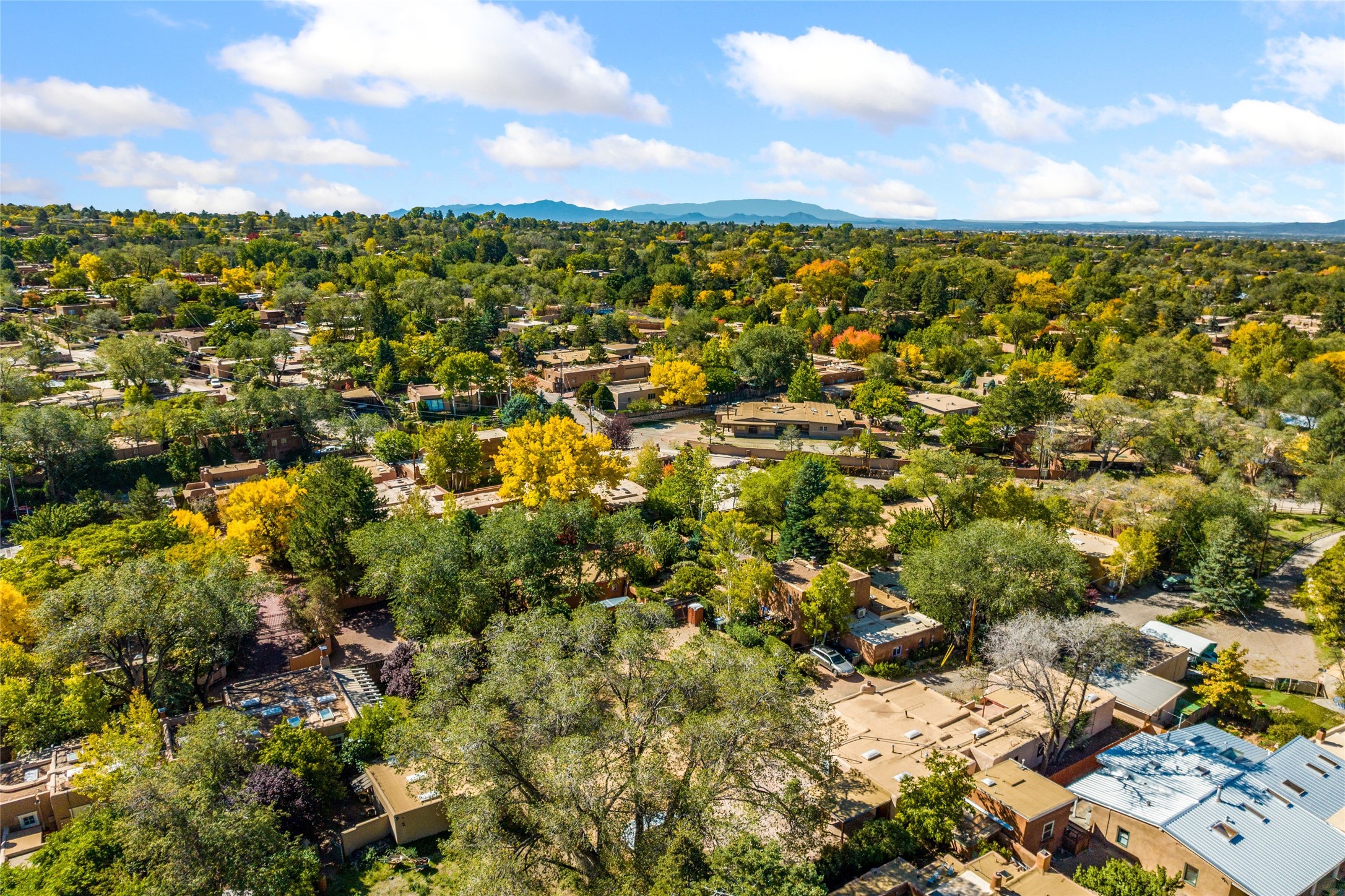  411 Camino Don Miguel - 物件實景