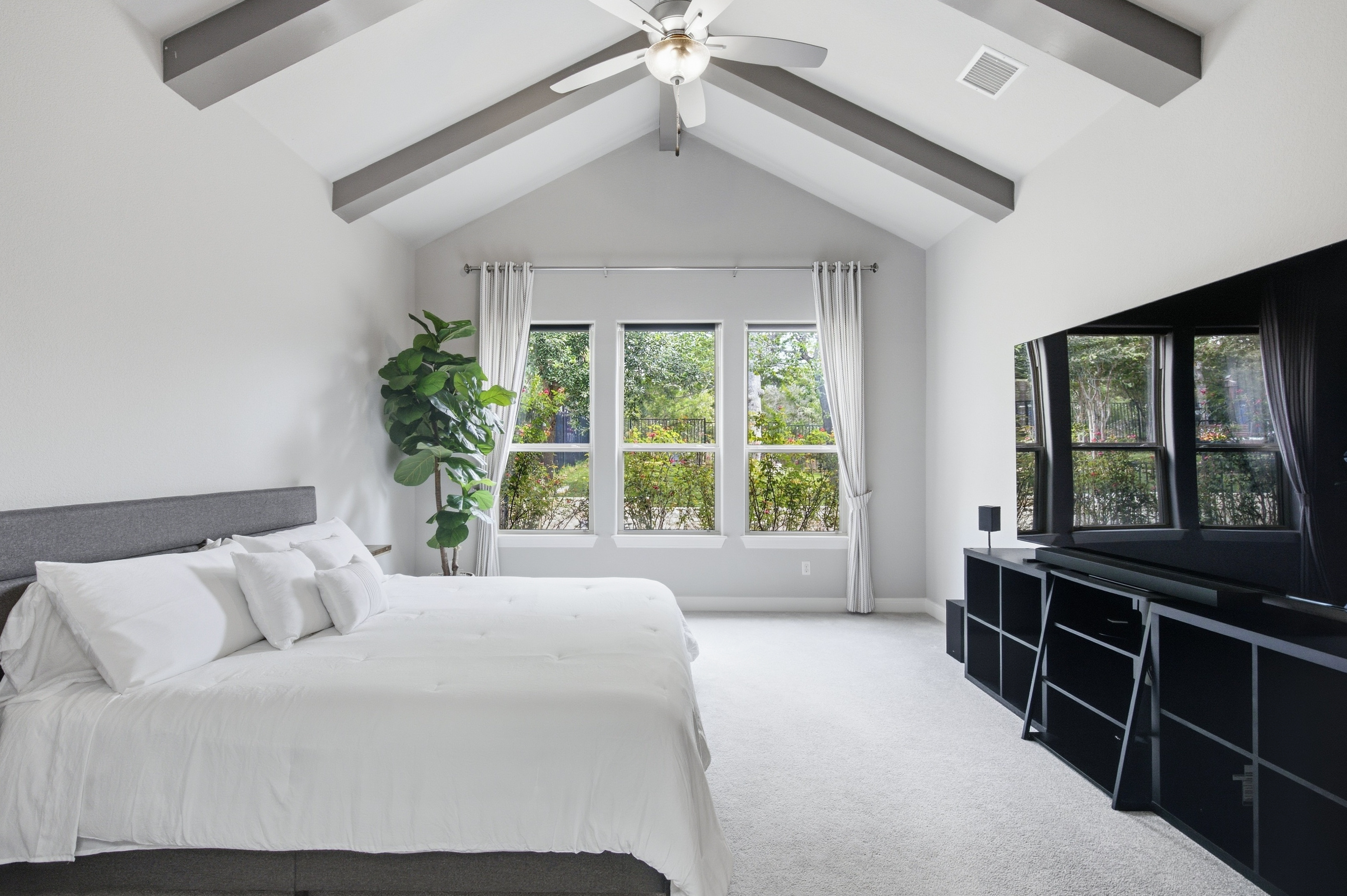 Elevated Living at The Colony - 物件實景