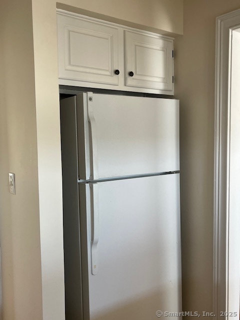 Bridgeport, Connecticut, 06605, United States, 2 Bedrooms Bedrooms, ,3 BathroomsBathrooms,Residential,For Sale,1903371