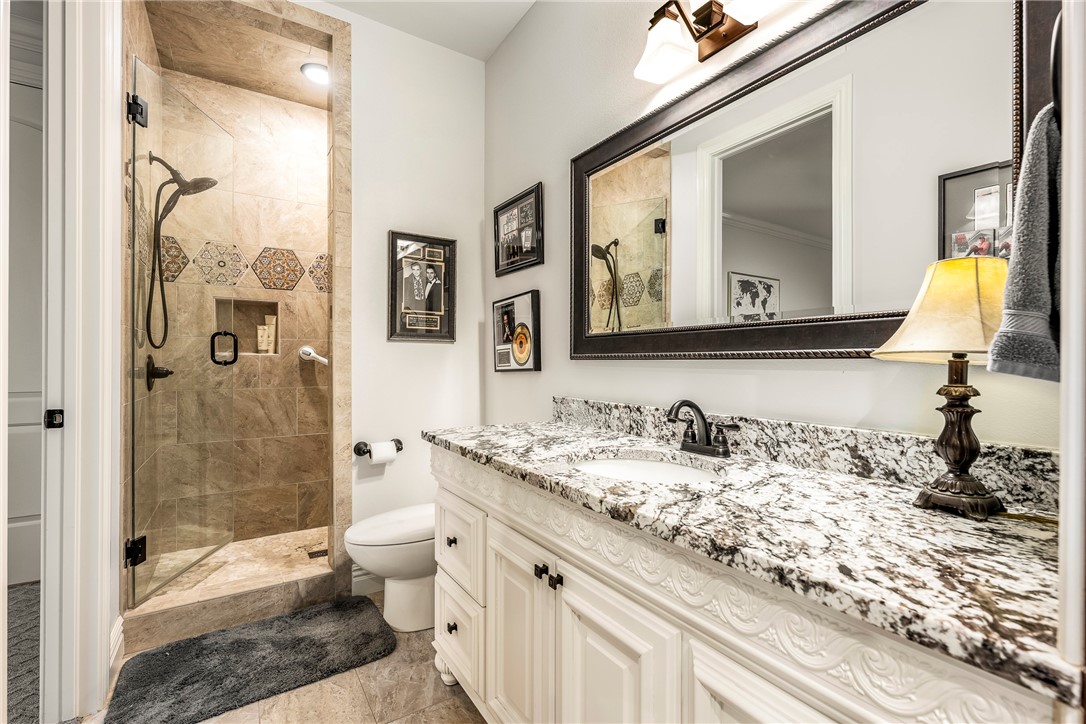 Rogers, Arkansas, 72756, United States, 4 Bedrooms Bedrooms, ,6 BathroomsBathrooms,Residential,For Sale,1987603