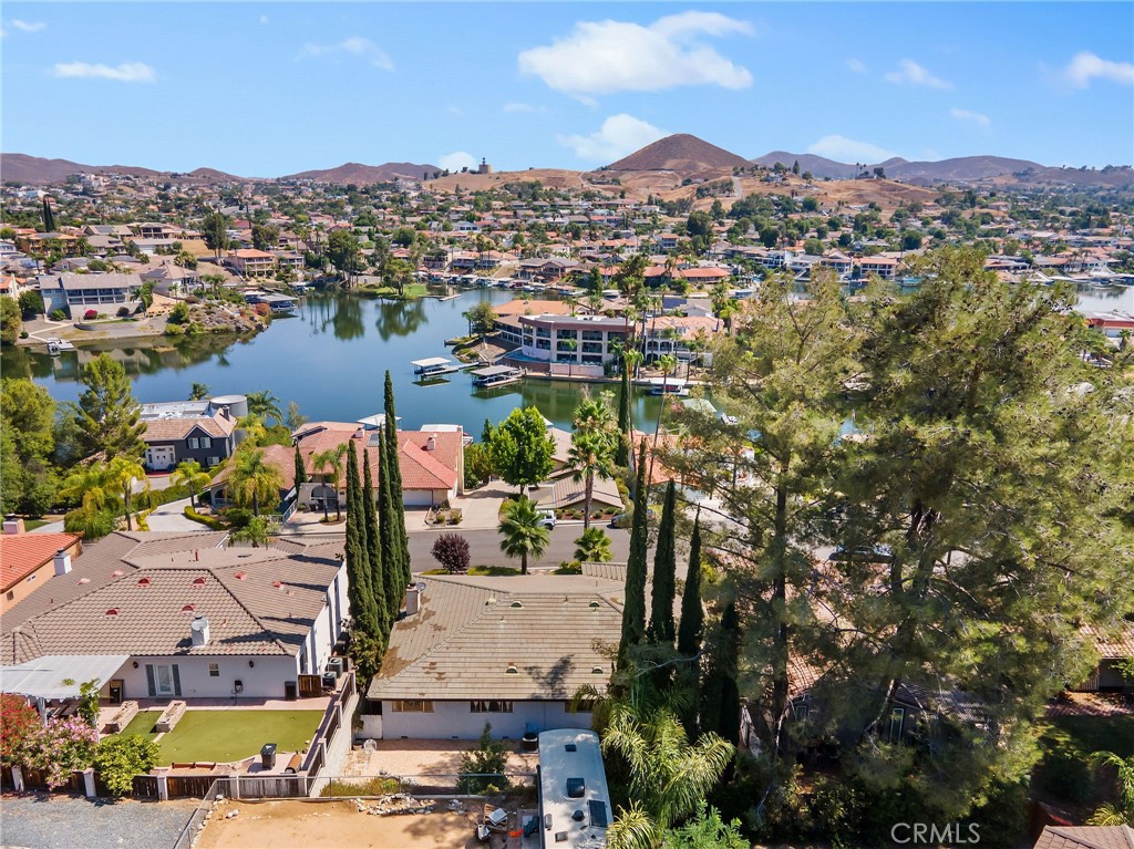 Canyon Lake, California, 92587, United States, 3 Bedrooms Bedrooms, ,2 BathroomsBathrooms,Residential,For Sale,1888203