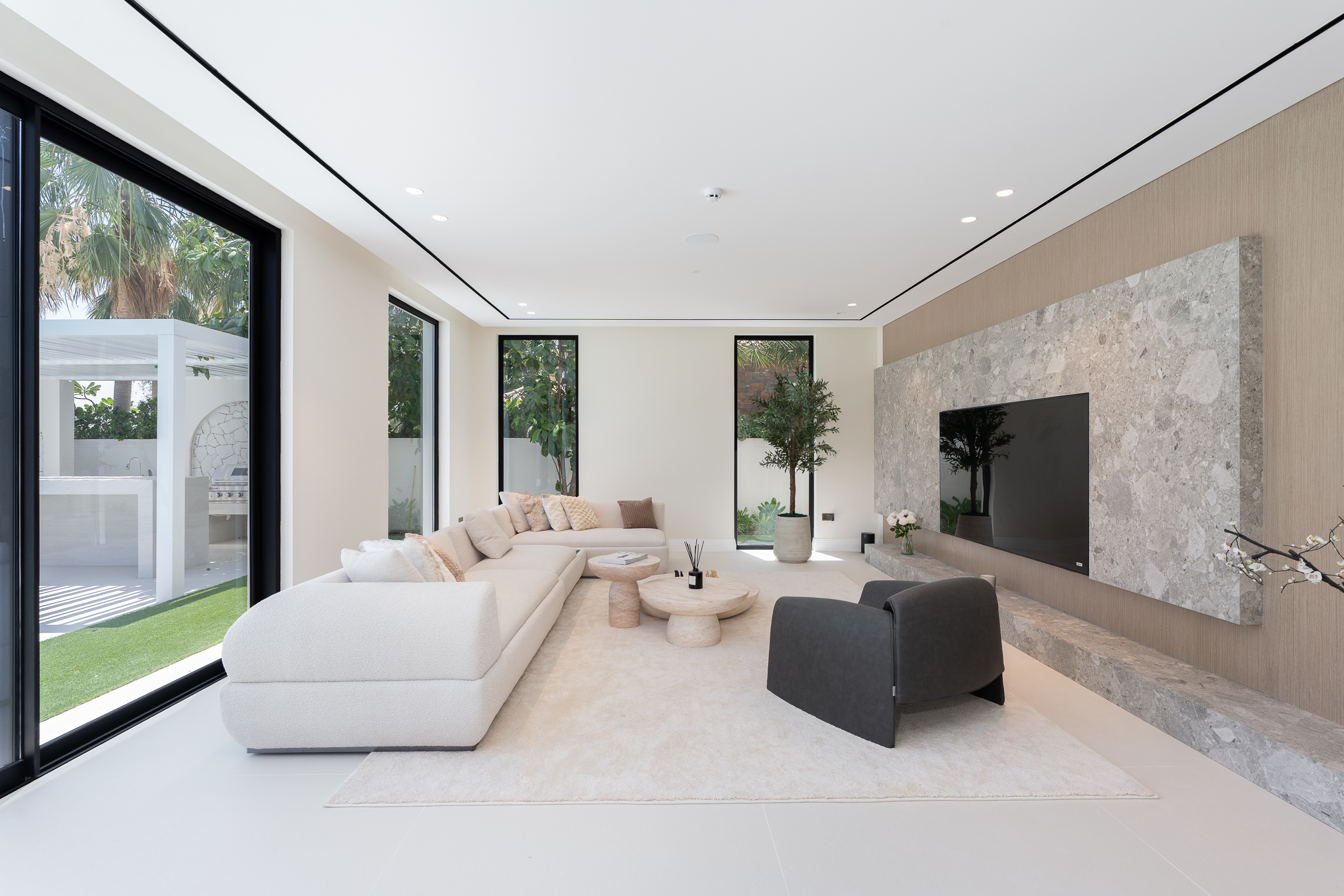  Spacious Fully Upgraded Villa in JGE - 物件實景