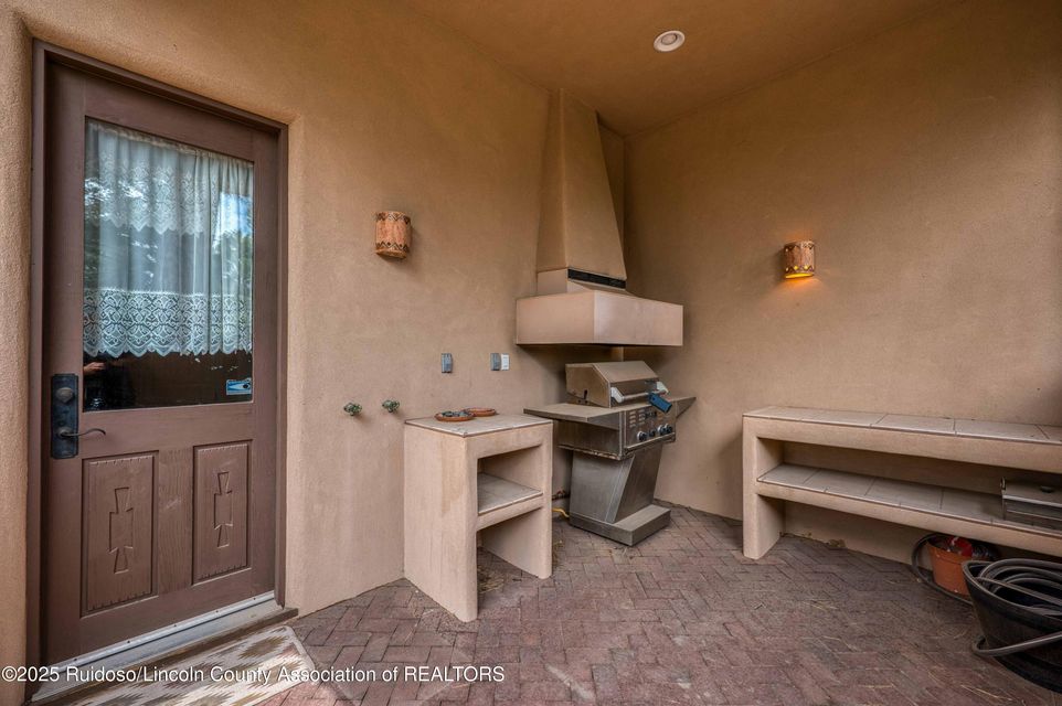 Ruidoso, New Mexico, 88345, United States, 4 Bedrooms Bedrooms, ,3 BathroomsBathrooms,Residential,For Sale,1895343