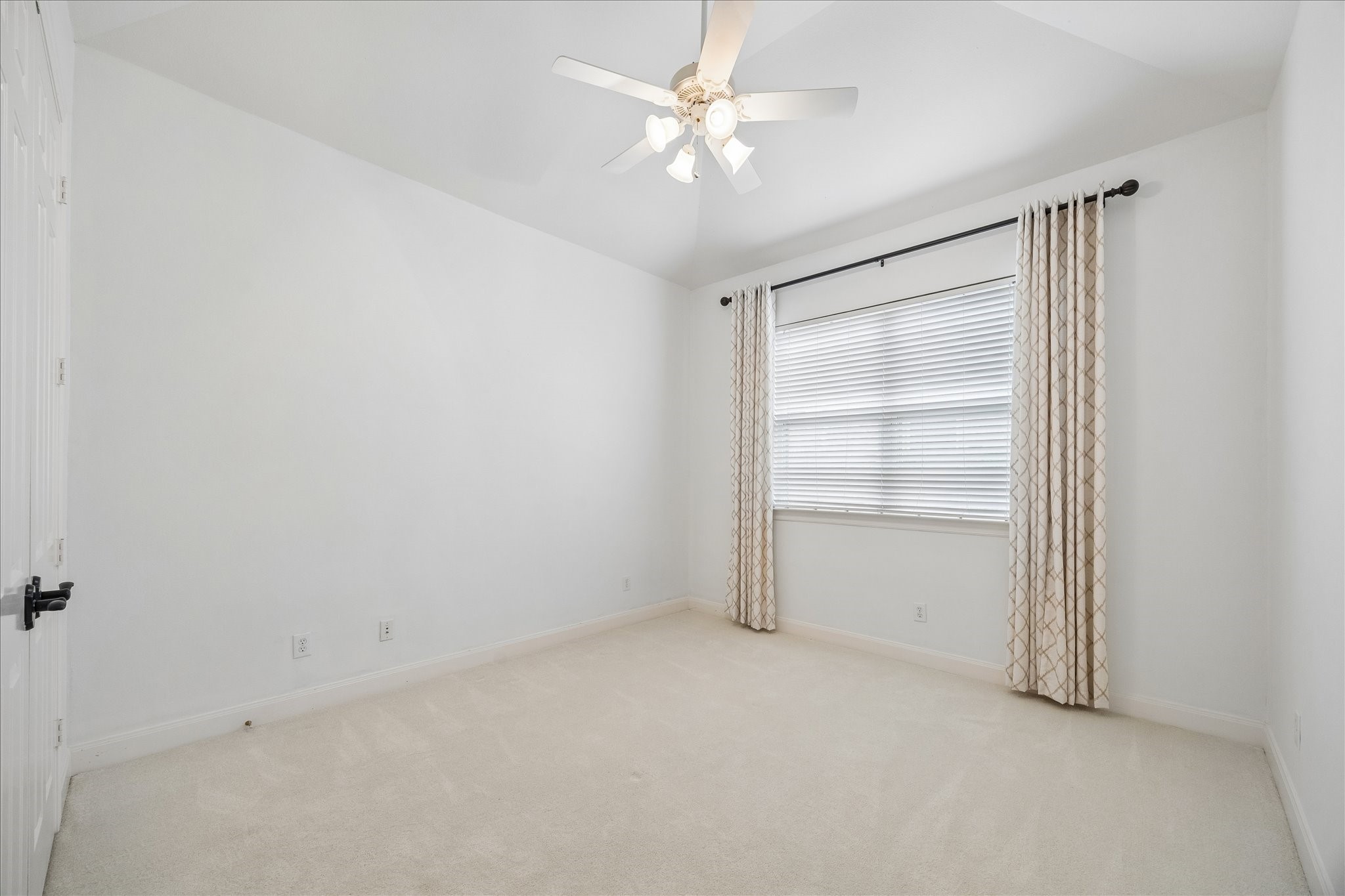  3118 Bonnebridge Way Boulevard - 物件實景