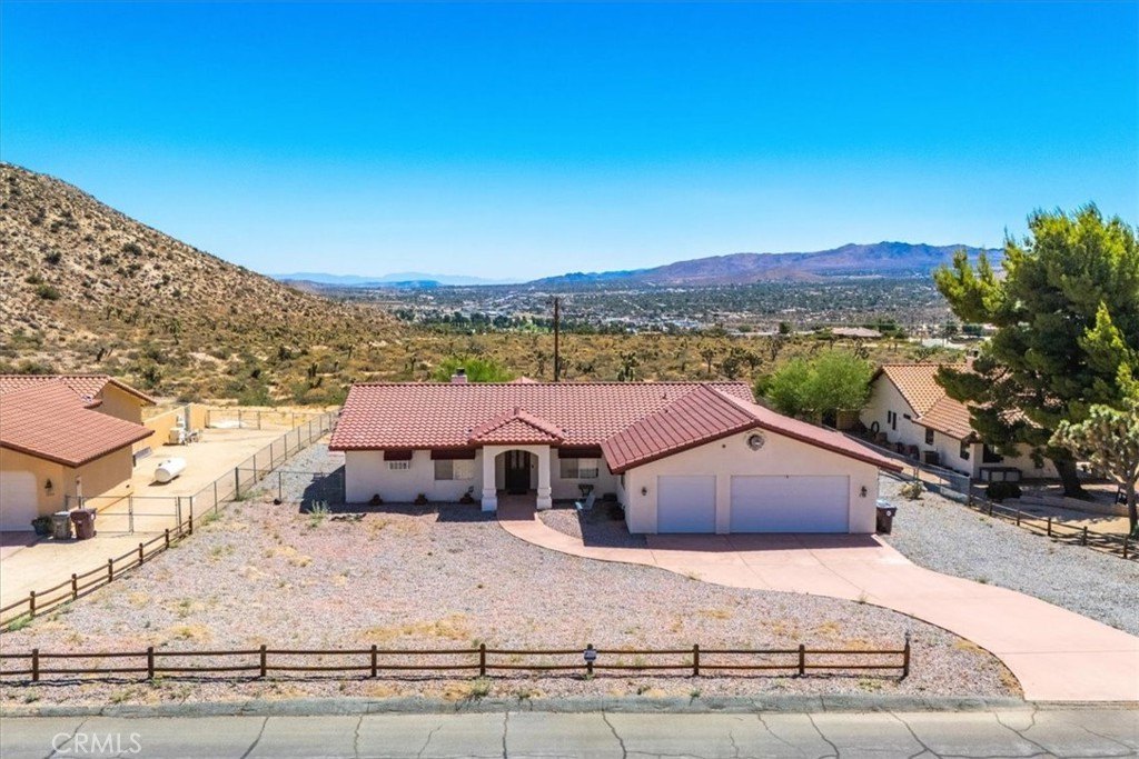 7495 Canyon Drive, Yucca Valley, California, 92284, United States, 3 Bedrooms Bedrooms, ,2 BathroomsBathrooms,Residential,For Sale,7495 Canyon Drive,1621046