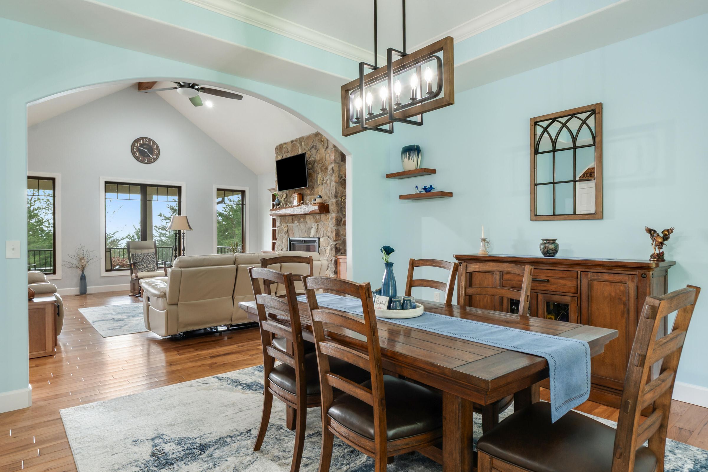 Dunlap, Tennessee, 37327, United States, 3 Bedrooms Bedrooms, ,3 BathroomsBathrooms,Residential,For Sale,1976318