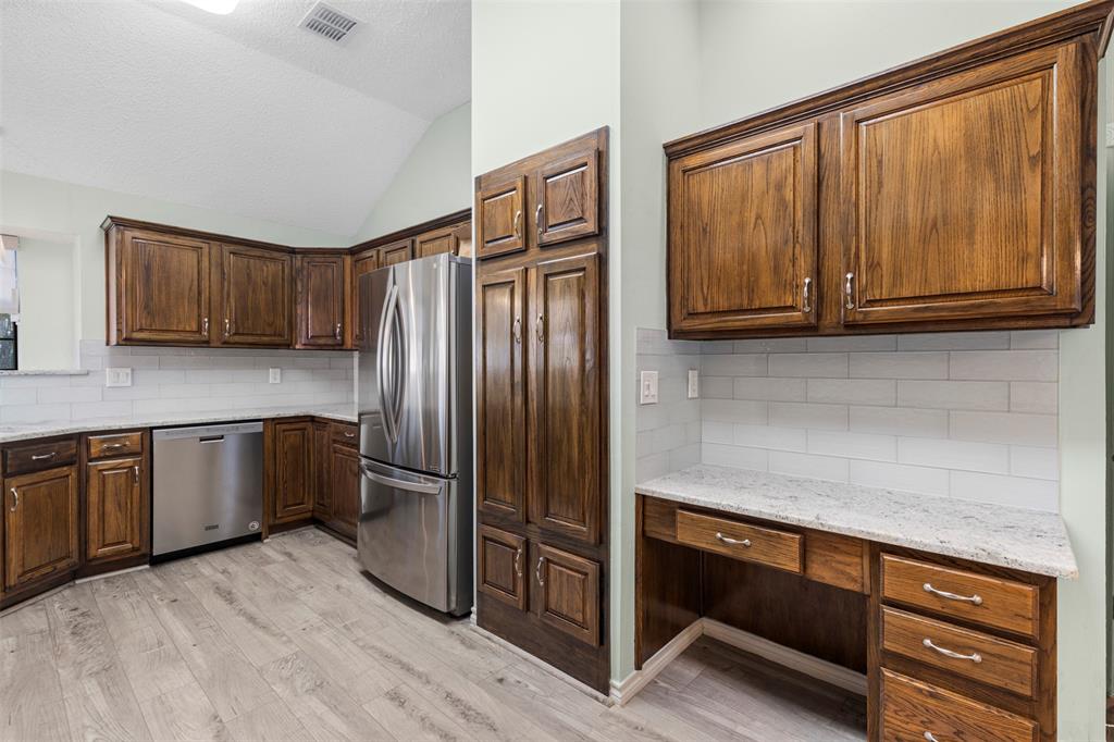 Plano, Texas, 75023, United States, 4 Bedrooms Bedrooms, ,2 BathroomsBathrooms,Residential,For Sale,1989285