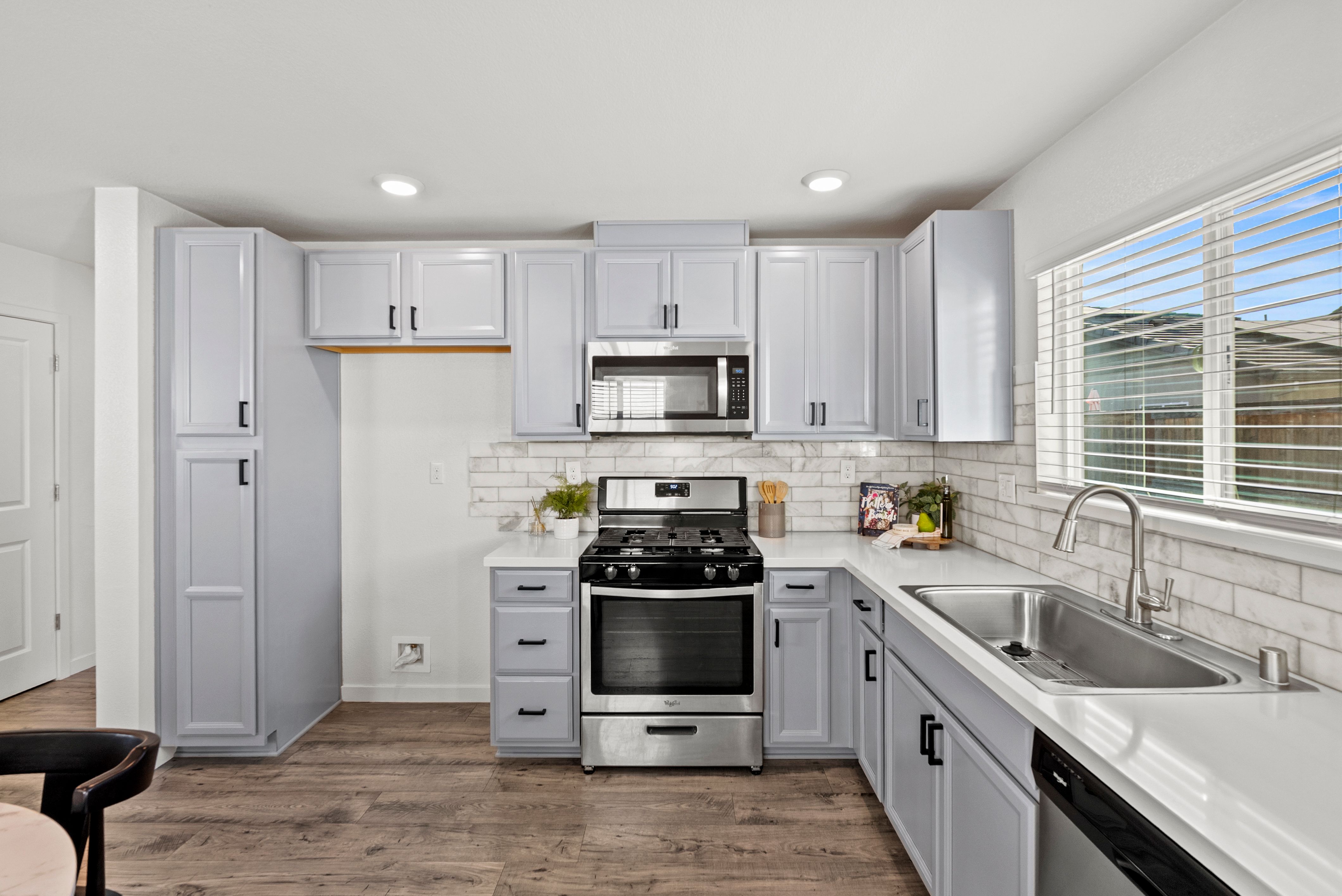  4388 Silver Cedar Lane, Sacramento, CA 95834 - 物件實景