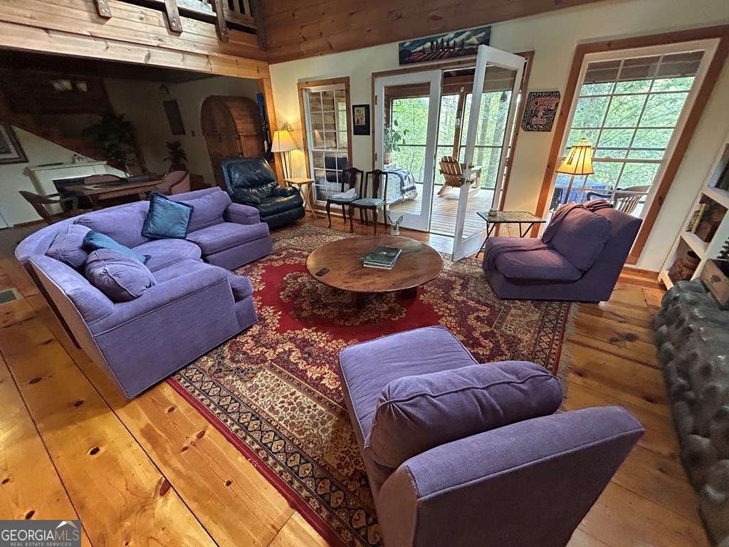 Blue Ridge, Georgia, 30513, United States, 3 Bedrooms Bedrooms, ,Residential,For Sale,1959496