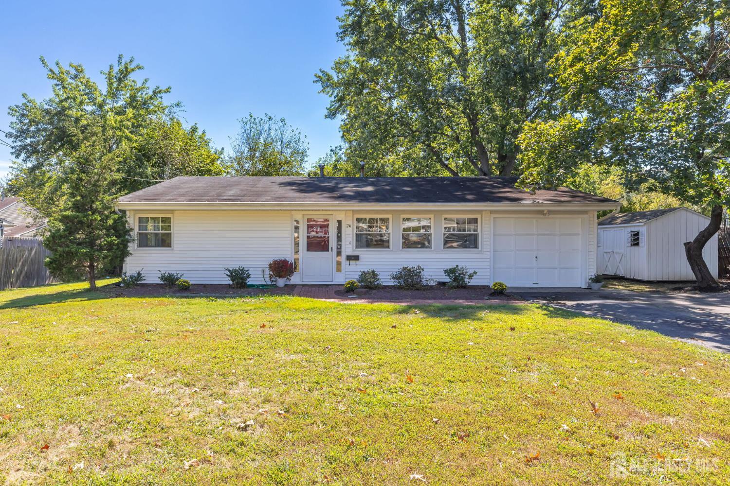 South Brunswick, New Jersey, 08824, United States, 3 Bedrooms Bedrooms, ,2 BathroomsBathrooms,Residential,For Sale,1941671