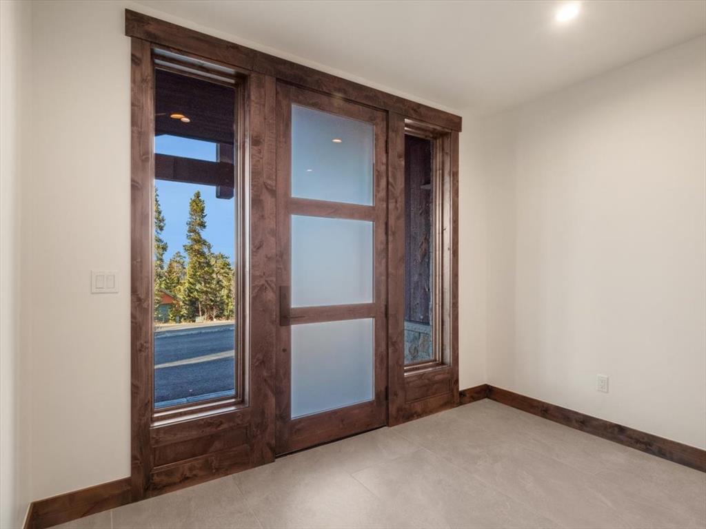 BRECKENRIDGE, Colorado, 80424, United States, 4 Bedrooms Bedrooms, ,4 BathroomsBathrooms,Residential,For Sale,1992963