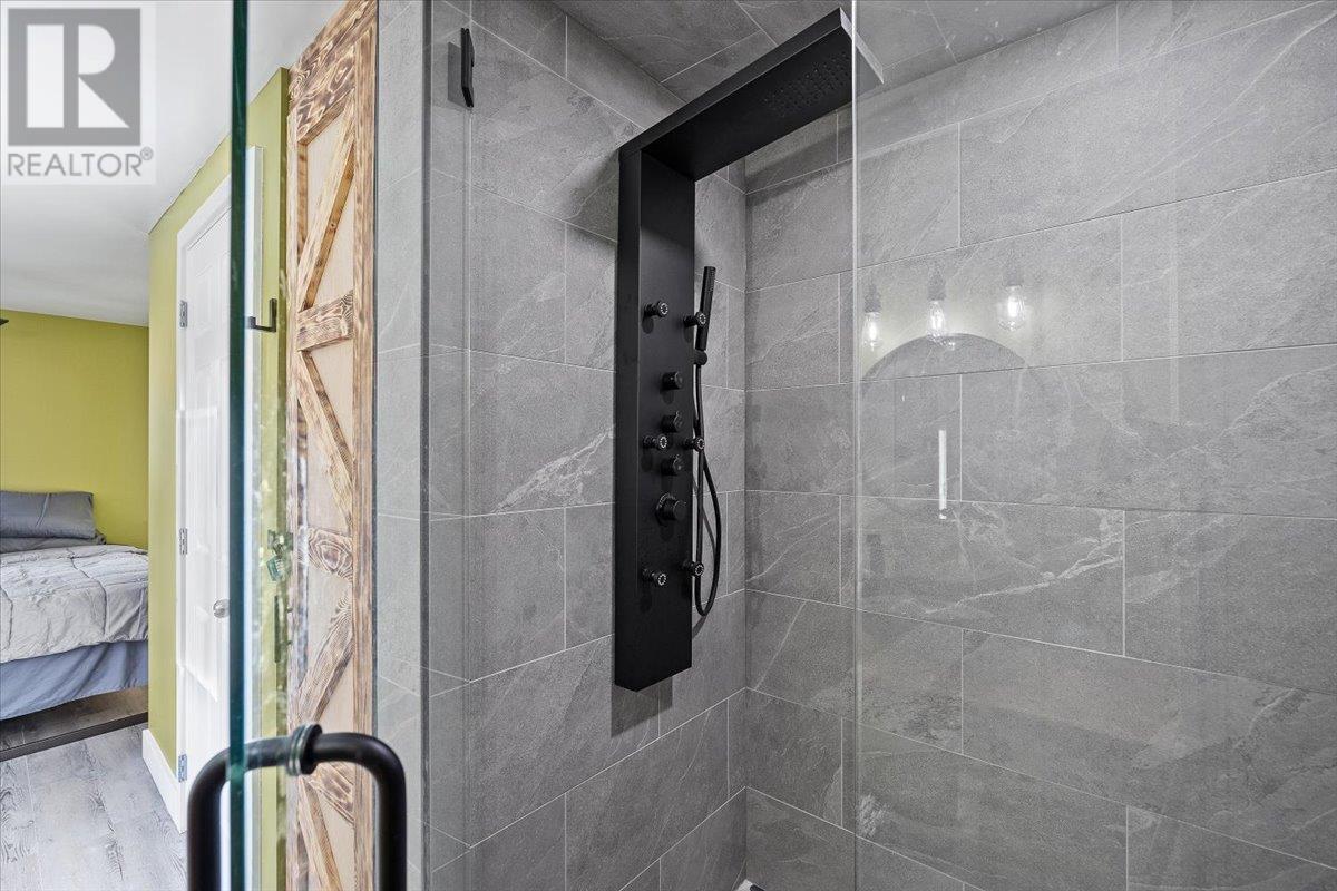 SICAMOUS, British Columbia, V0E 2V4, CA, 2 Bedrooms Bedrooms, ,2 BathroomsBathrooms,Residential,For Sale,1949682