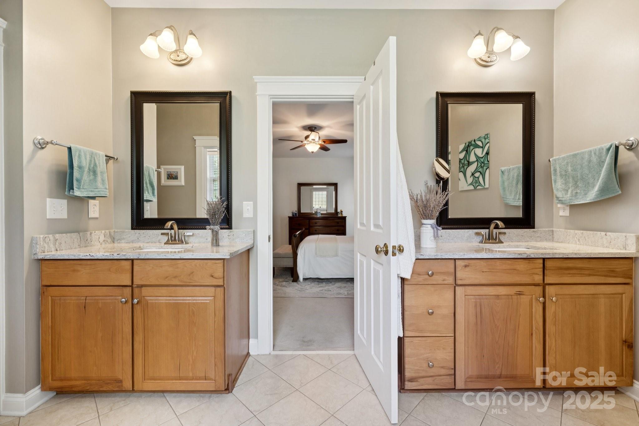 Waxhaw, North Carolina, 28173, United States, 4 Bedrooms Bedrooms, ,3 BathroomsBathrooms,Residential,For Sale,1974251