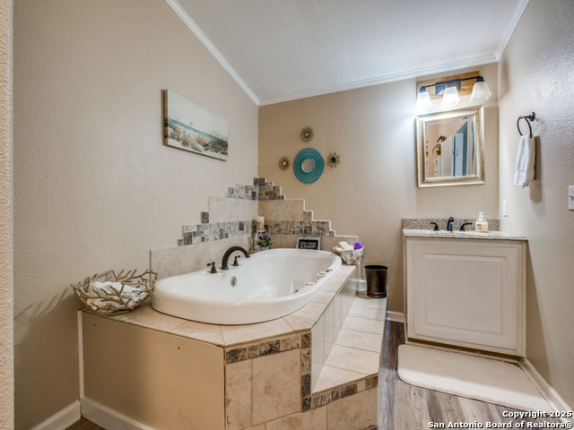 Bandera, Texas, 78003, United States, ,Residential,For Sale,1932665