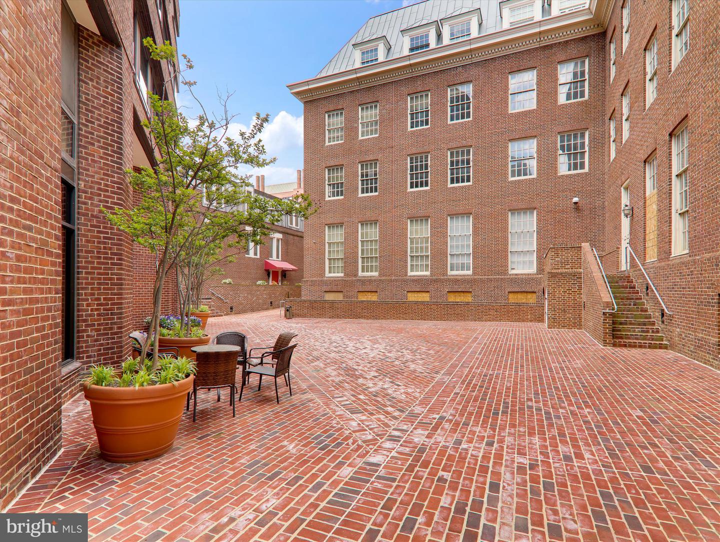 Washington, District of Columbia, 20007, United States, 1 Bedroom Bedrooms, ,1 BathroomBathrooms,Residential,For Sale,1941615