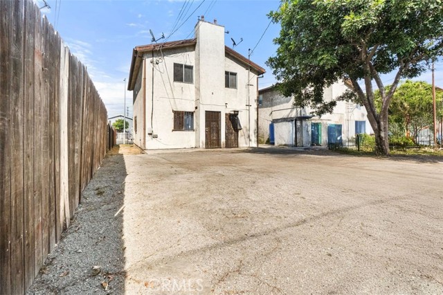 Los Angeles, California, 90002, United States, 3 Bedrooms Bedrooms, ,Residential,For Sale,1944893