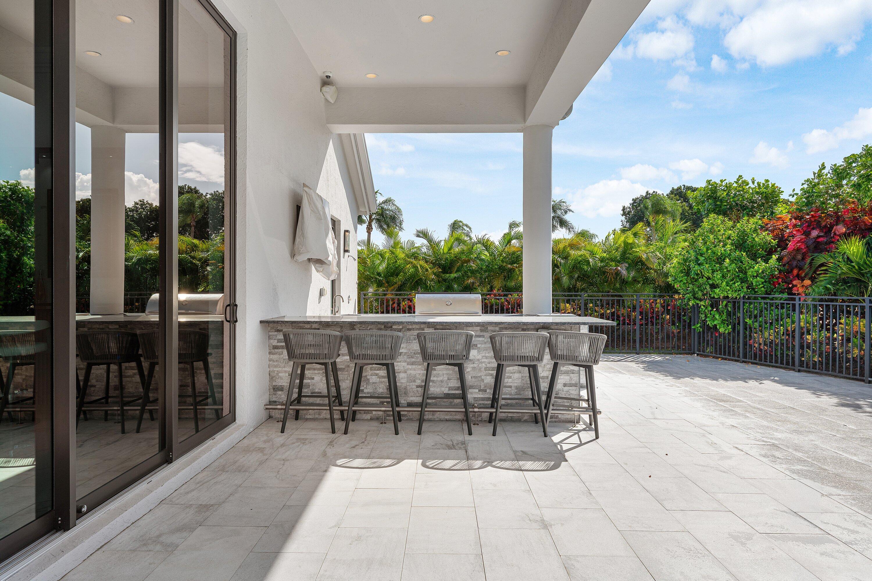 Boca Raton, Florida, 33487, United States, 5 Bedrooms Bedrooms, ,5 BathroomsBathrooms,Residential,For Sale,1995624