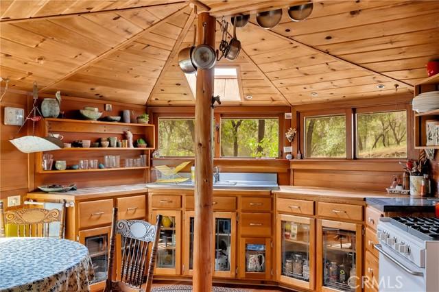 Chic, California, 95928, United States, 3 Bedrooms Bedrooms, ,1 BathroomBathrooms,Residential,For Sale,2048189