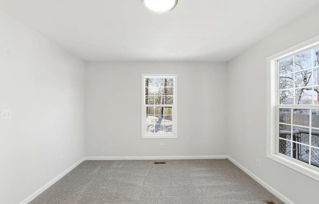 Newport News, Virginia, 23608, United States, 4 Bedrooms Bedrooms, ,4 BathroomsBathrooms,Residential,For Sale,2006290